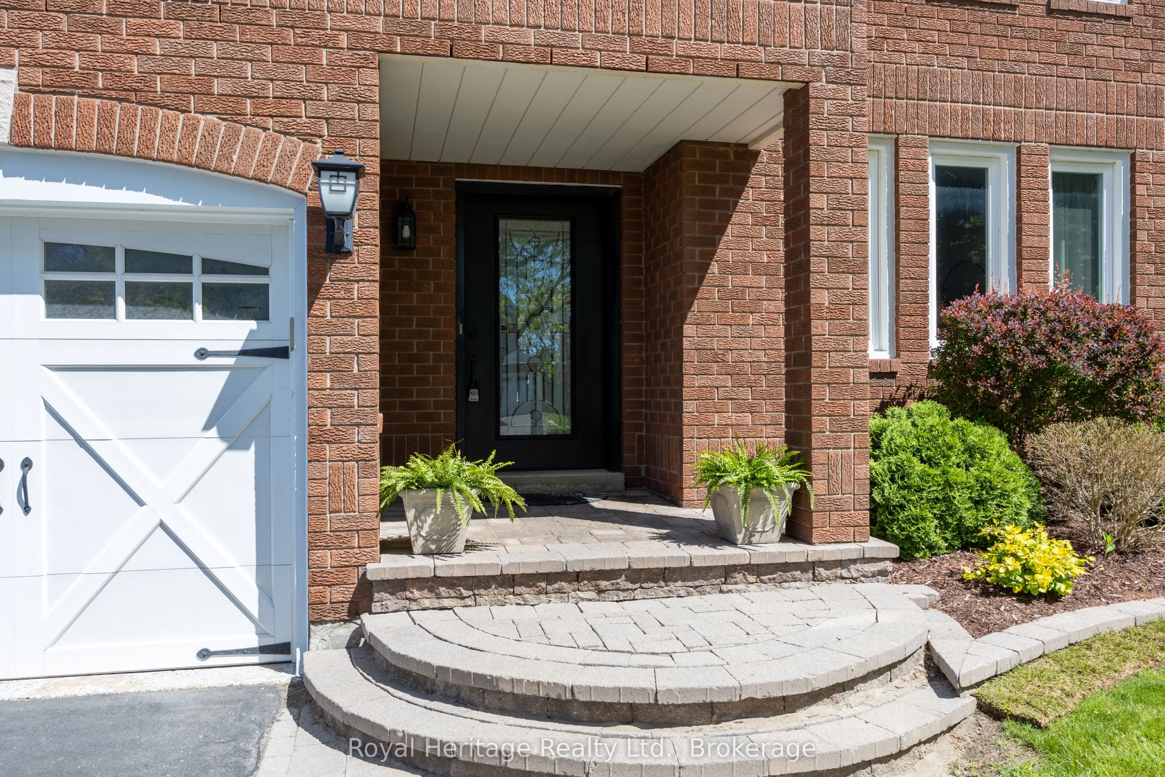 16 Donald Wilson Street