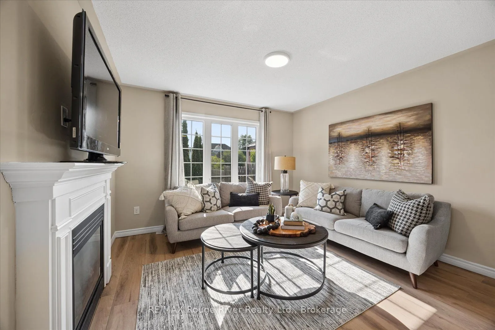85 Lander Crescent