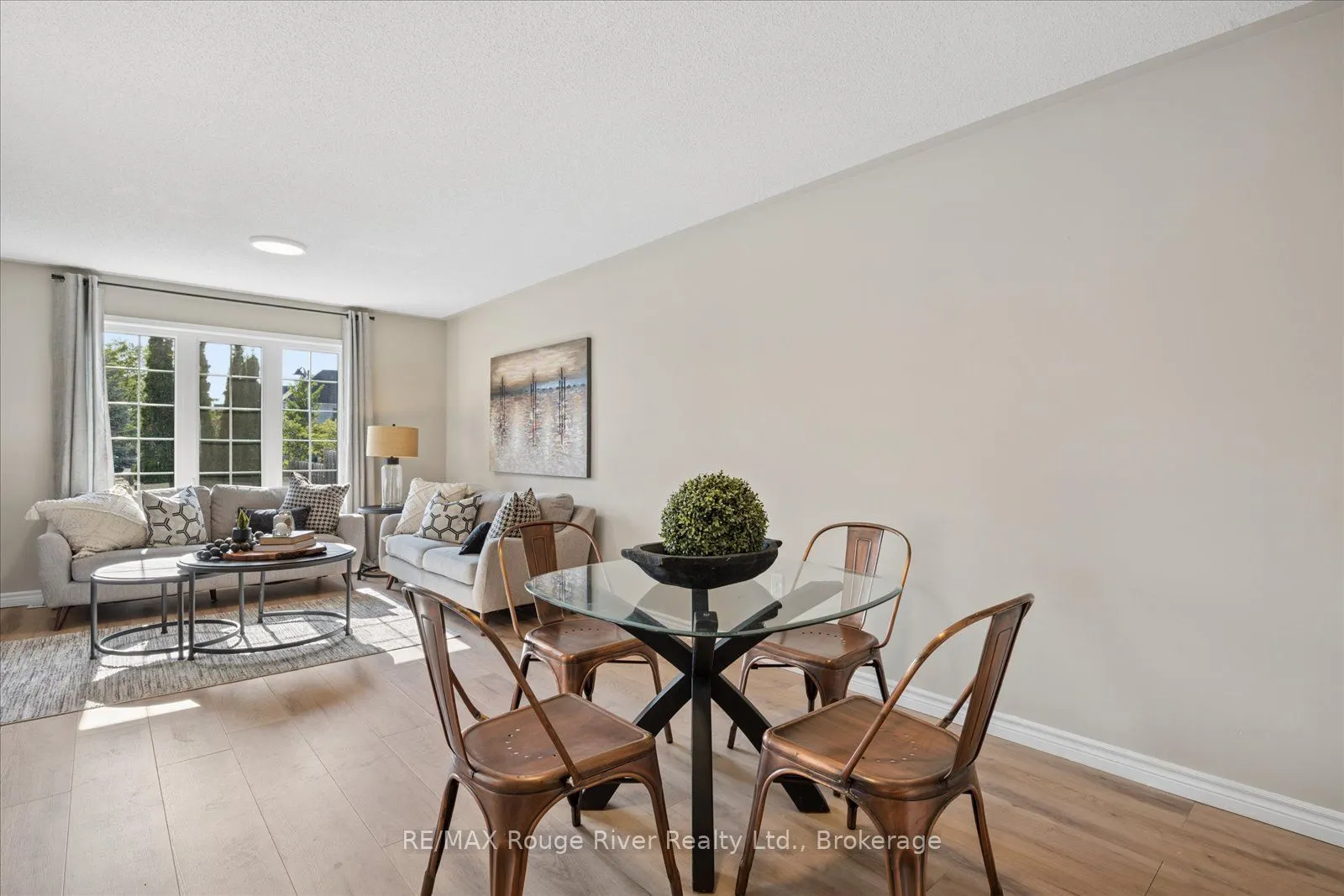 85 Lander Crescent