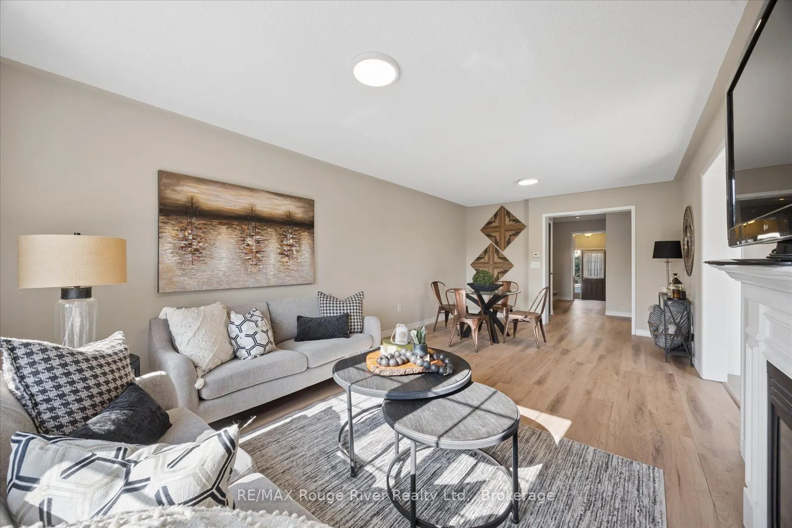 85 Lander Crescent