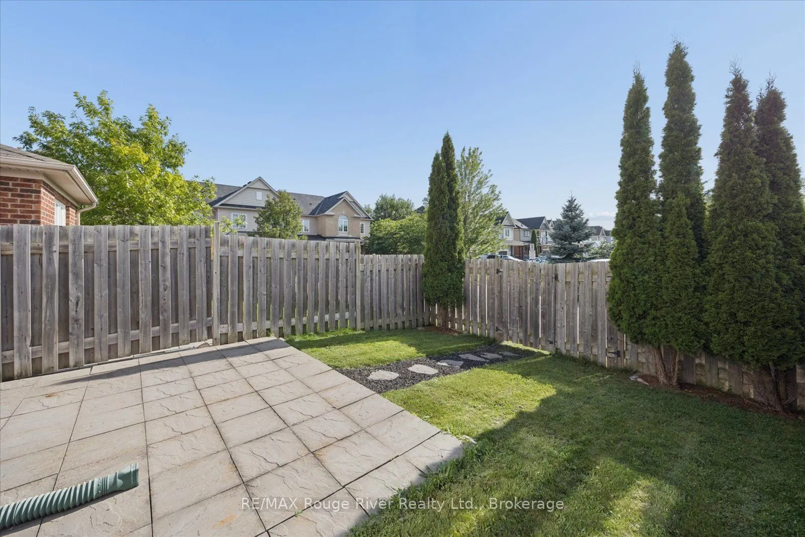 85 Lander Crescent