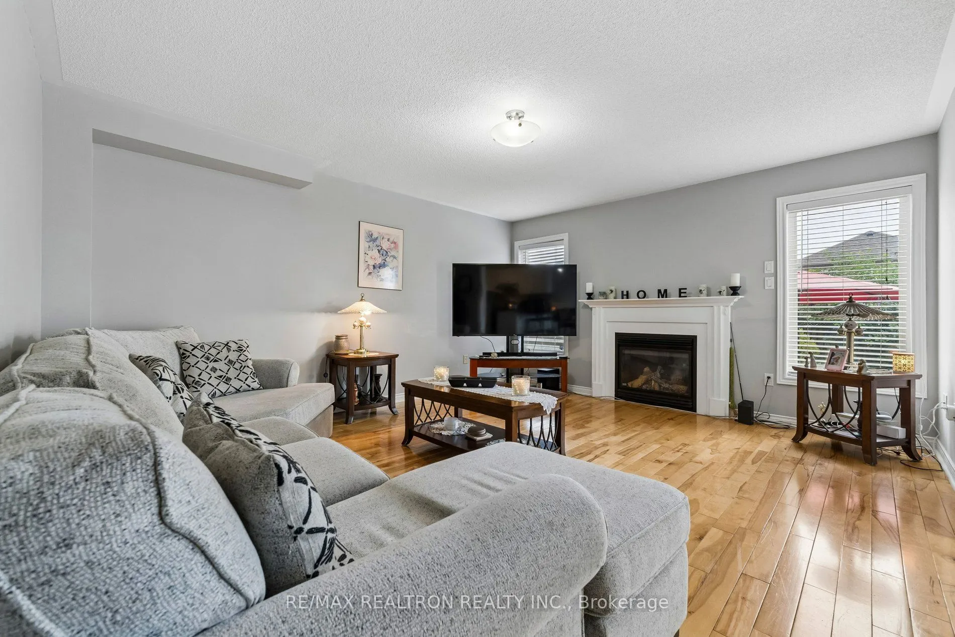58 Lurosa Crescent