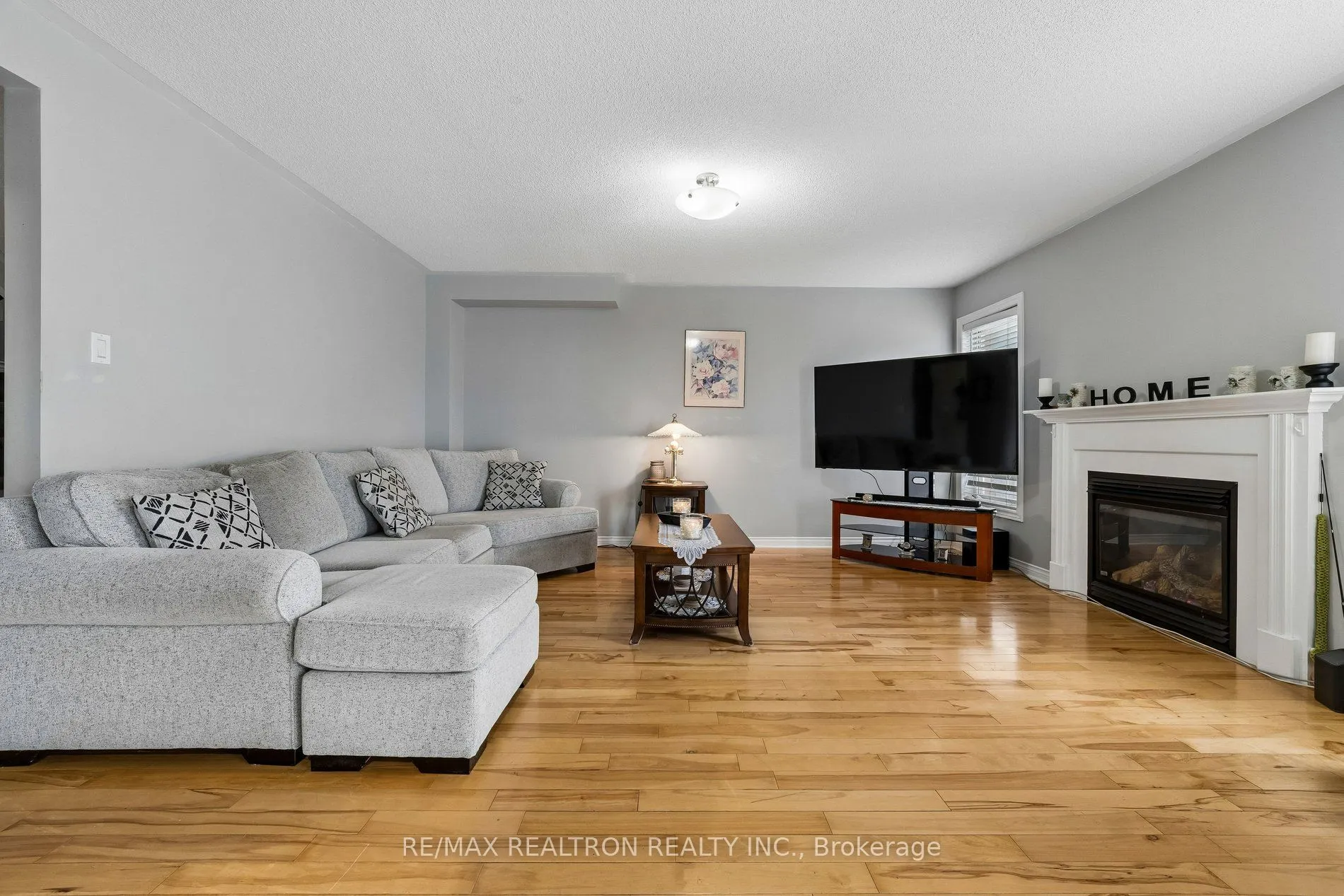 58 Lurosa Crescent