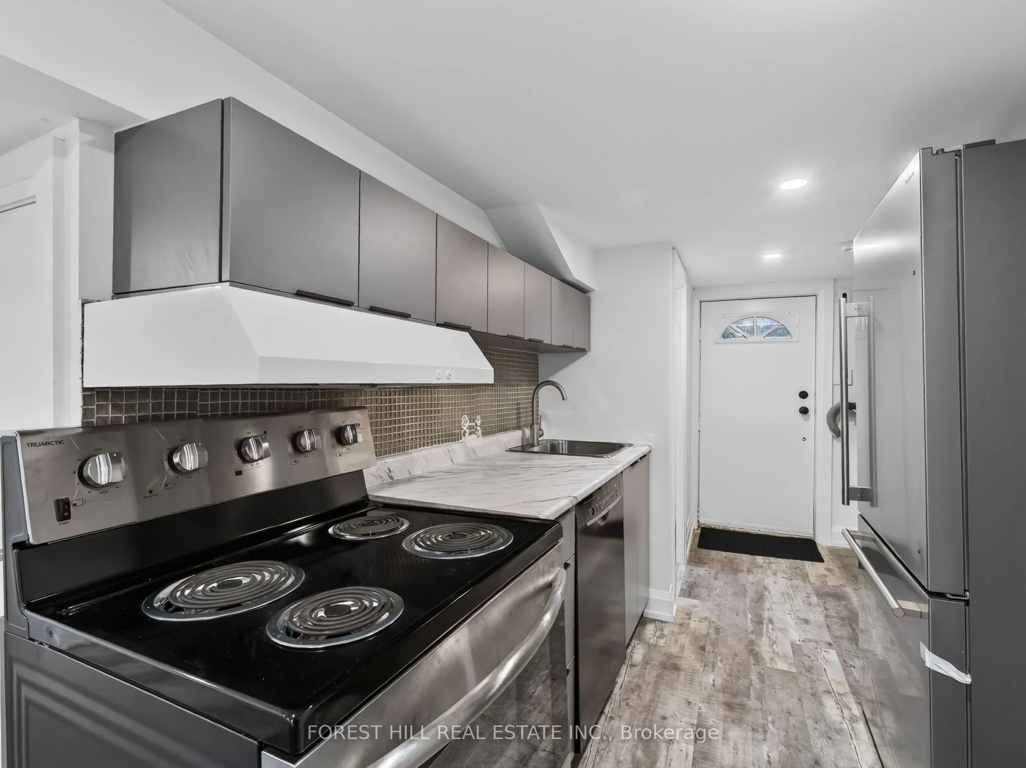 54 Chatham Avenue