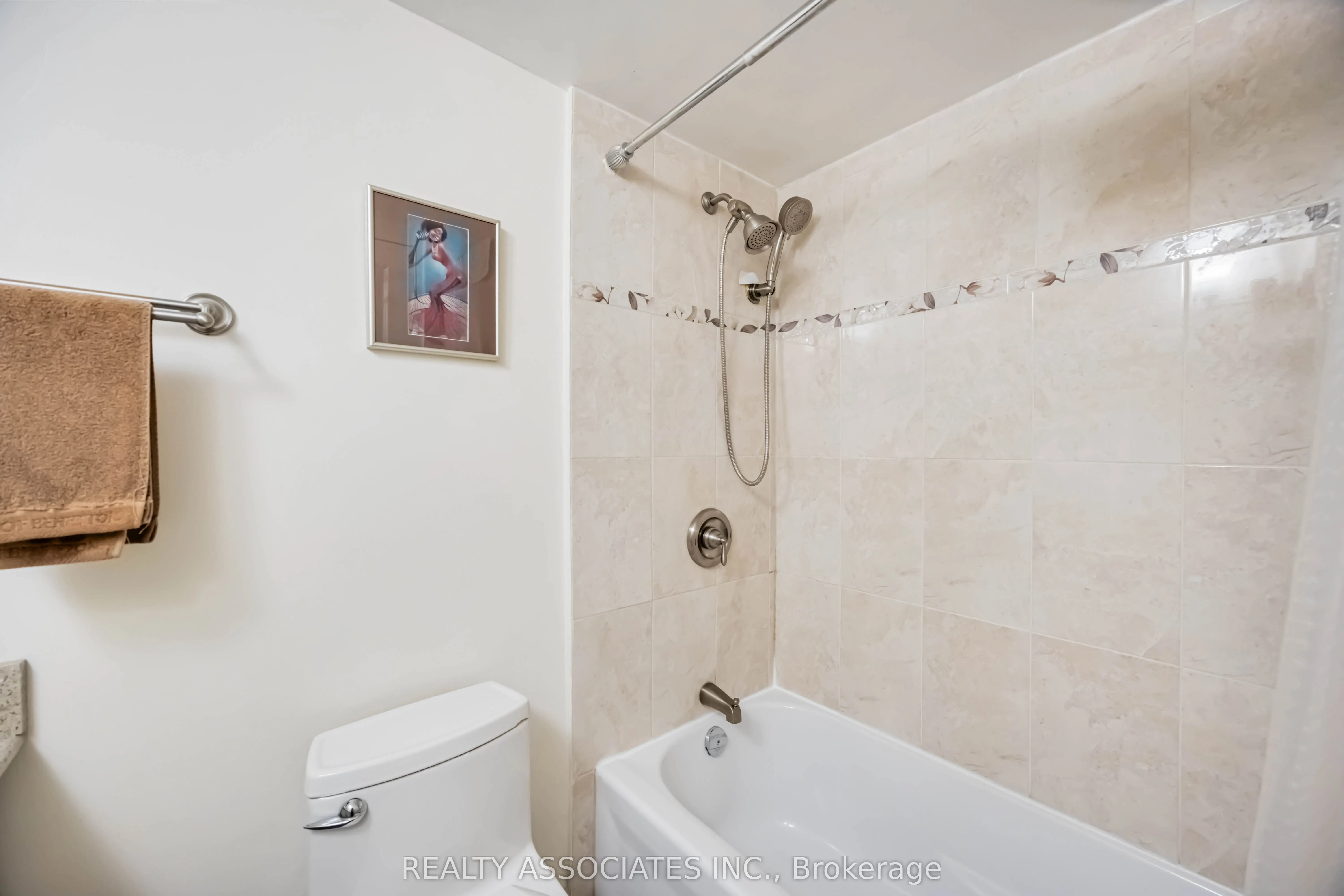 180 Markham Road #811