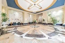18 Lee Centre Drive #1111