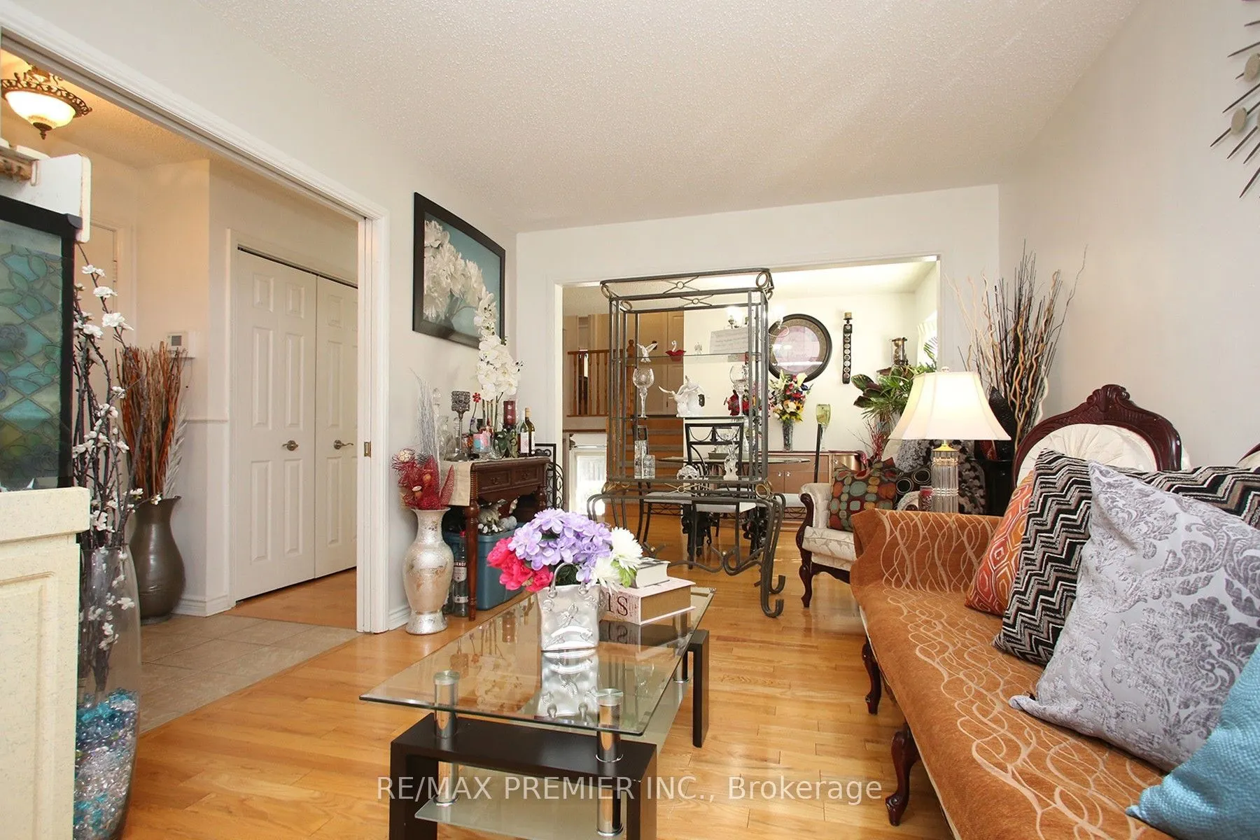 72 Homefield Square