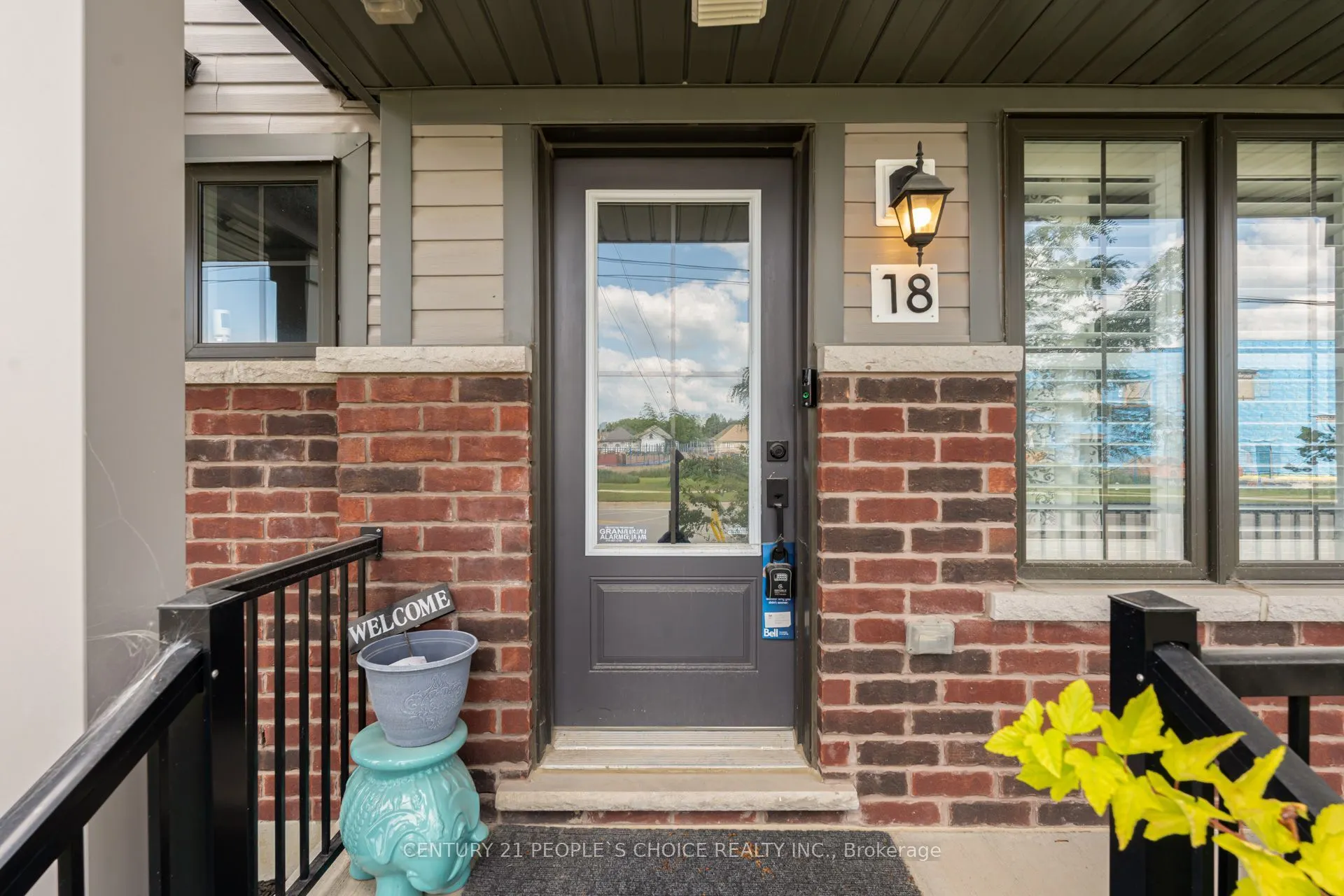 18 Jerome Way