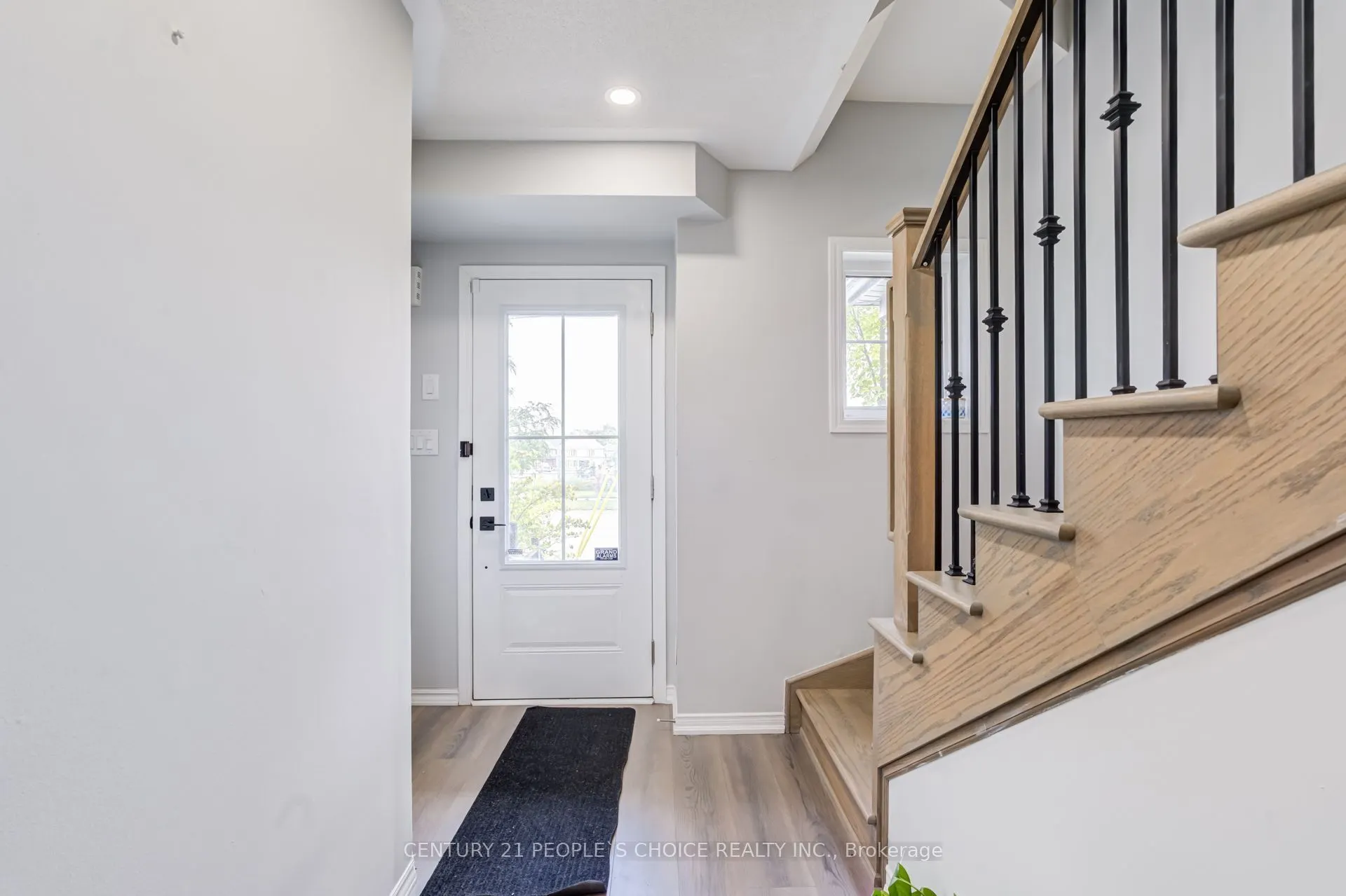 18 Jerome Way