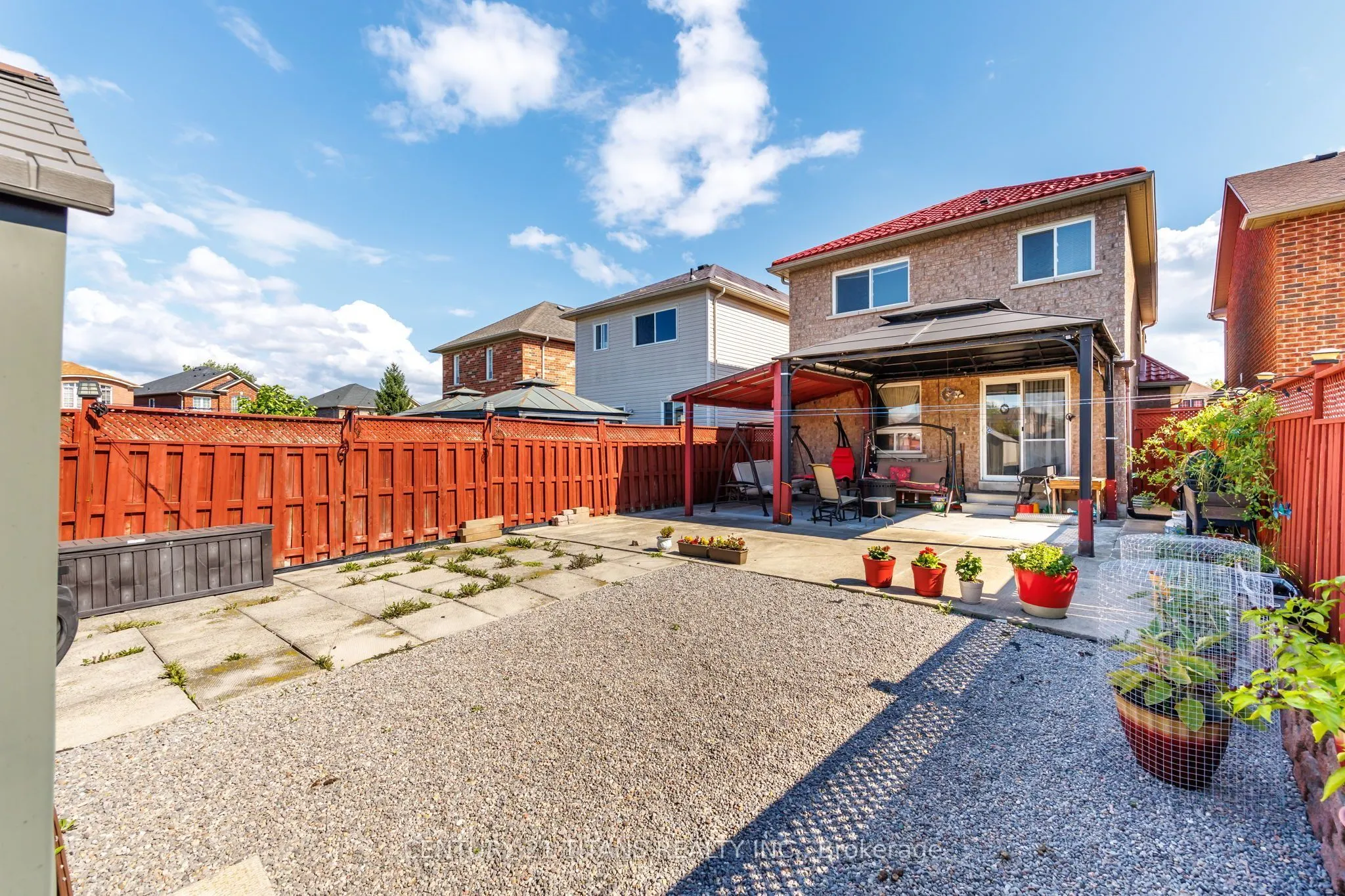 69 Rampart Crescent