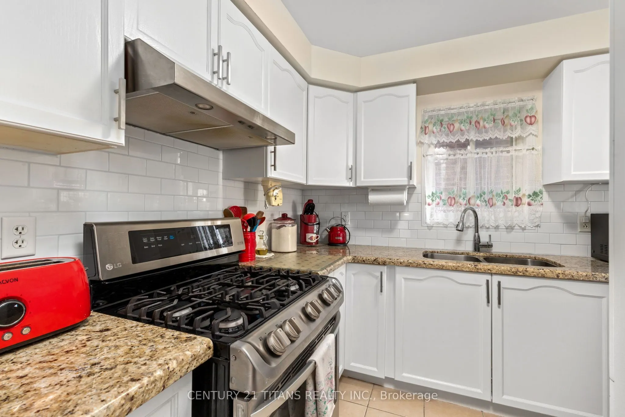 69 Rampart Crescent