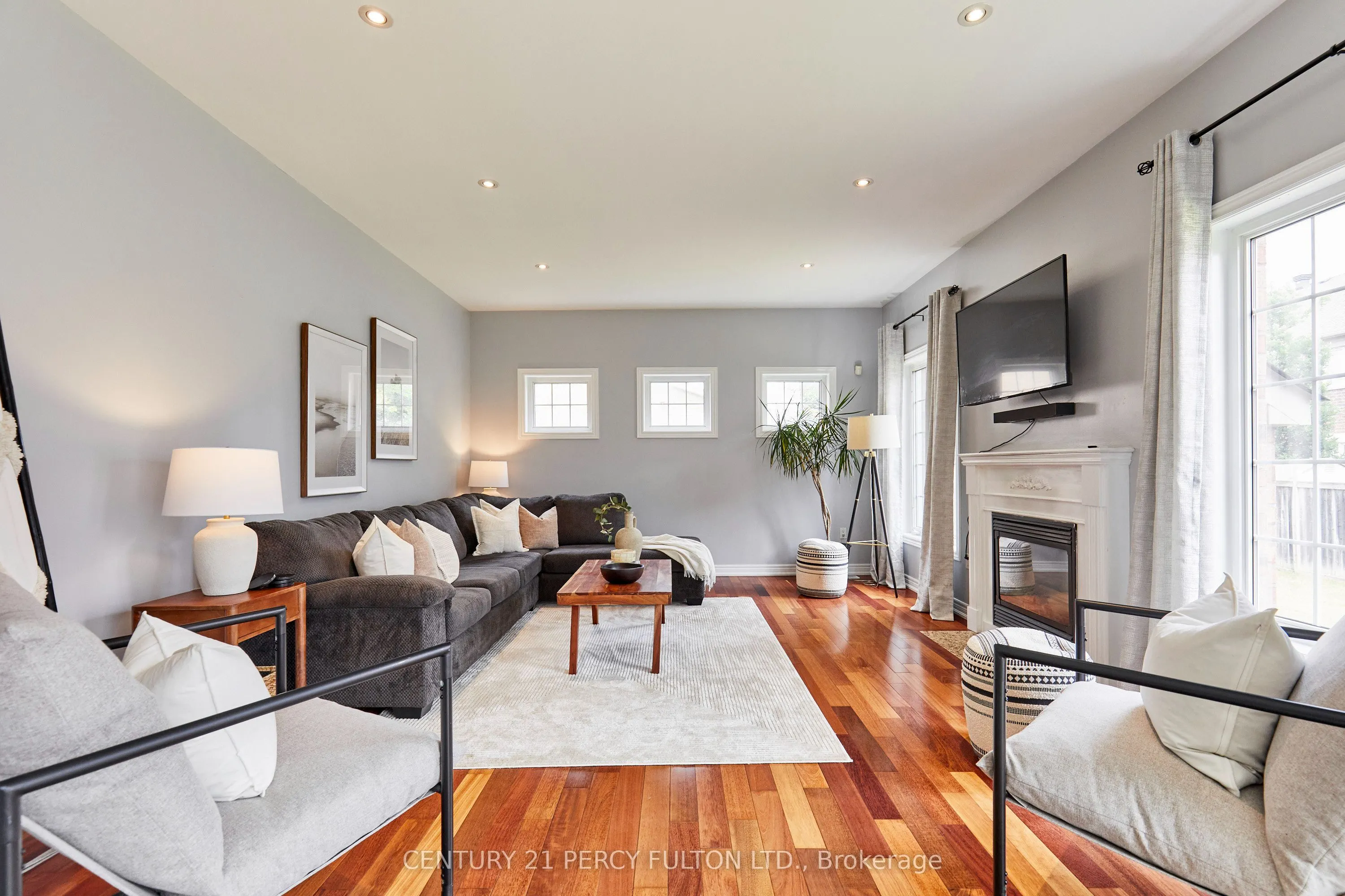 8 Mackeller Court