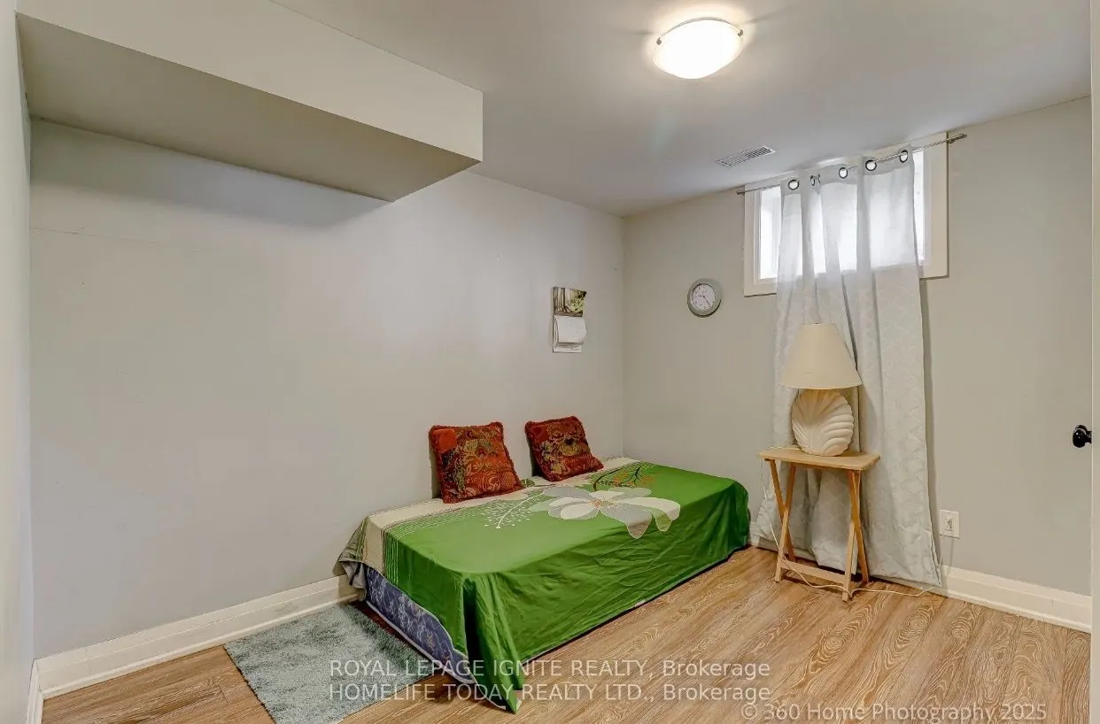 6 Greyabbey Trail