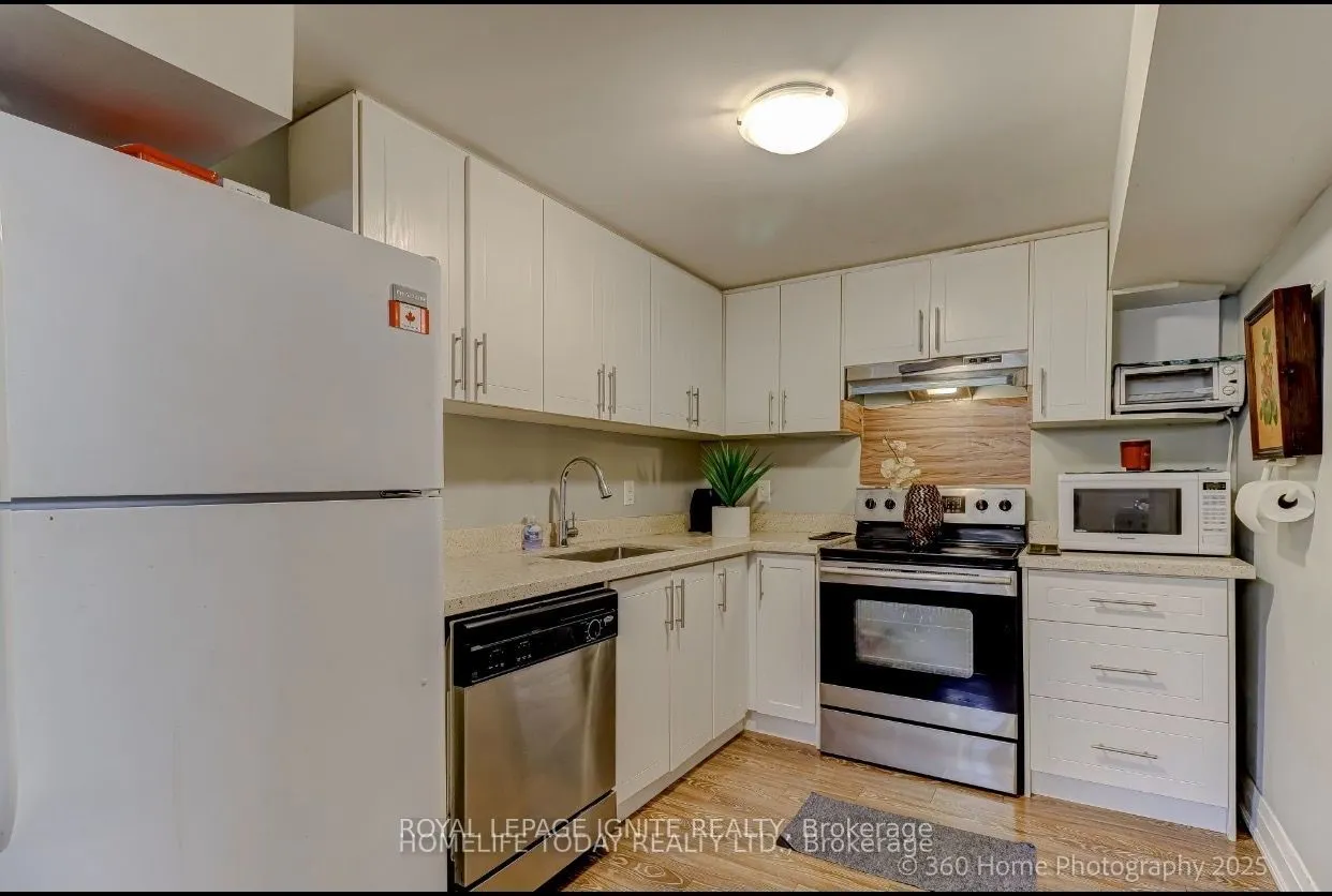 6 Greyabbey Trail
