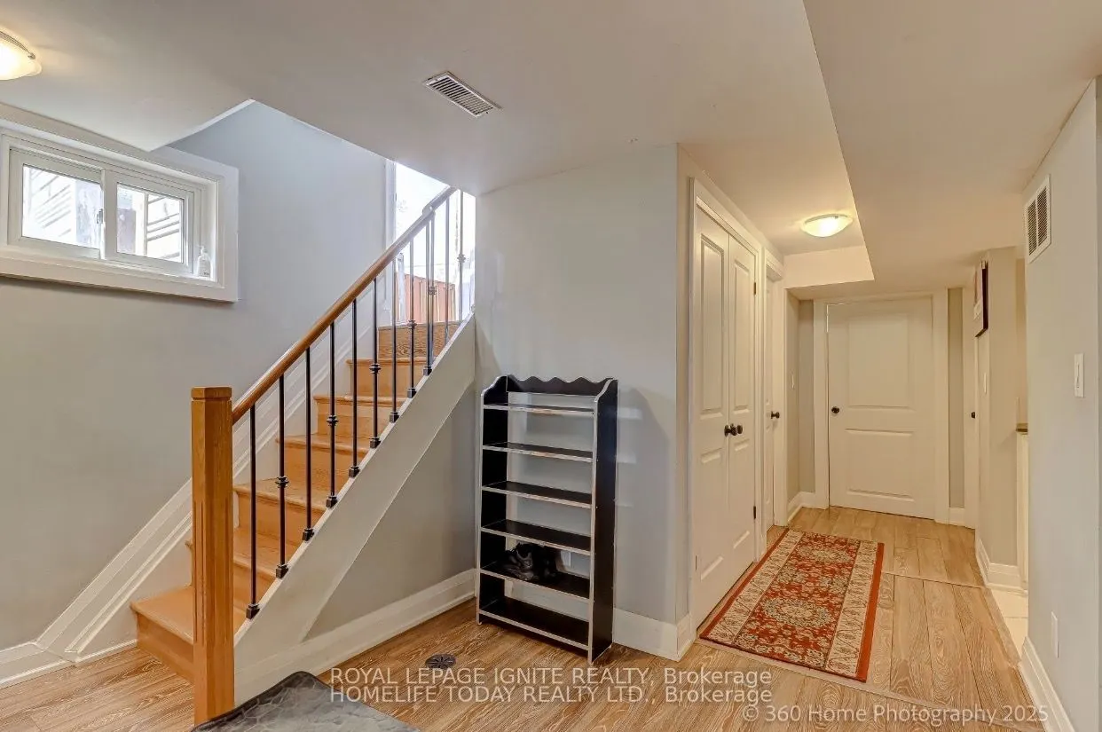 6 Greyabbey Trail