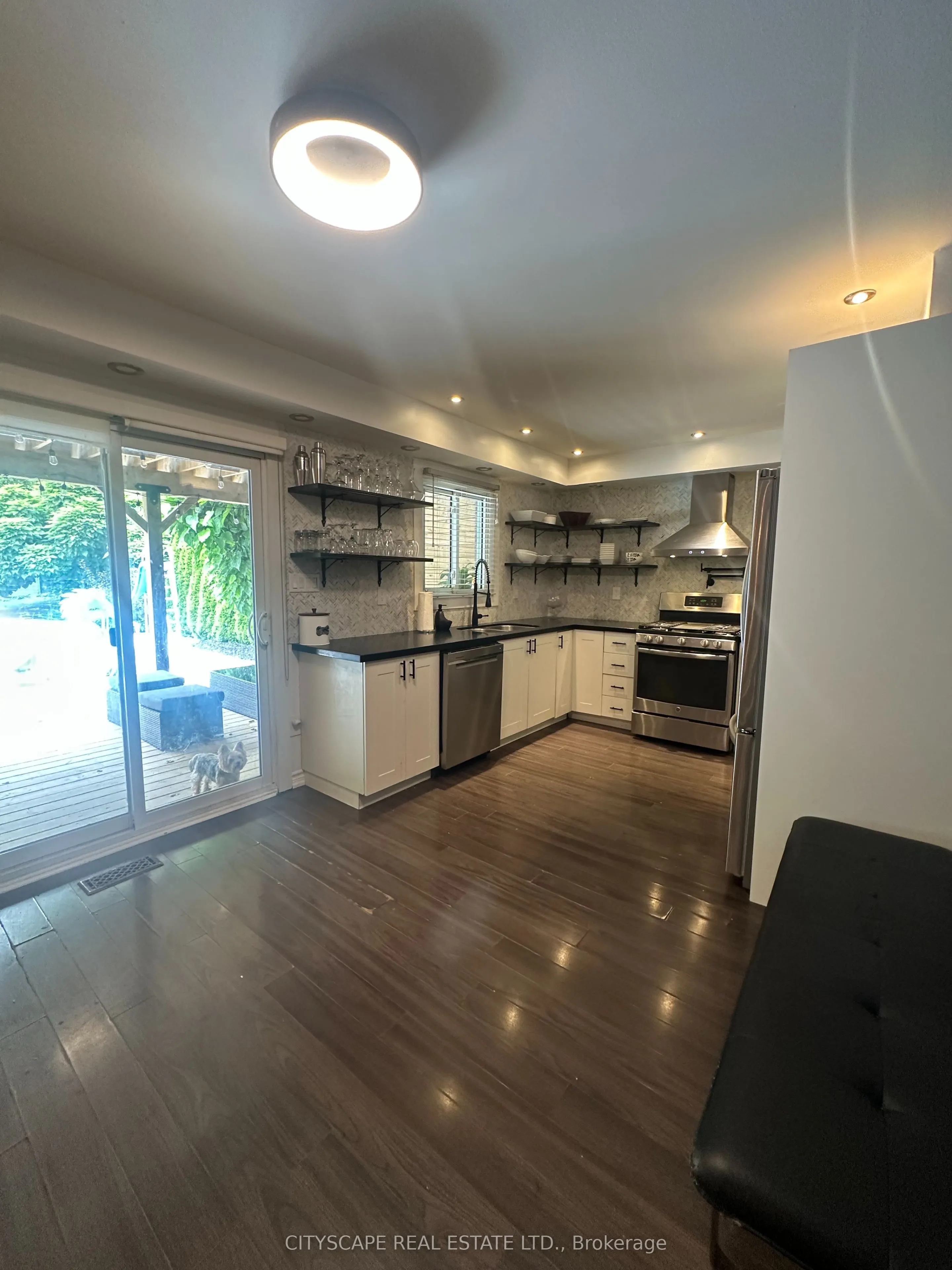 137 Ravenscroft Road #Main Floor