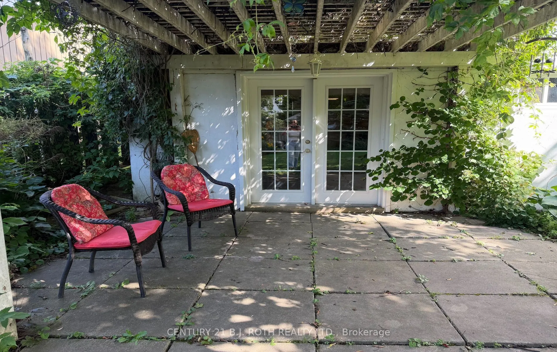 72 Allan Street