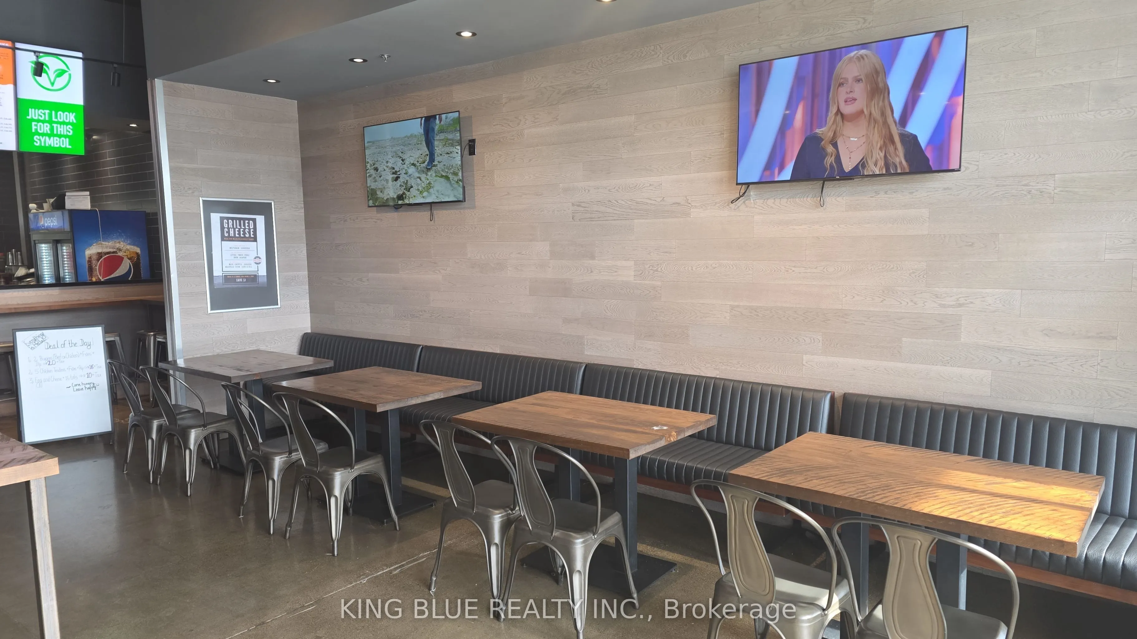 4525 kingston Road W #9