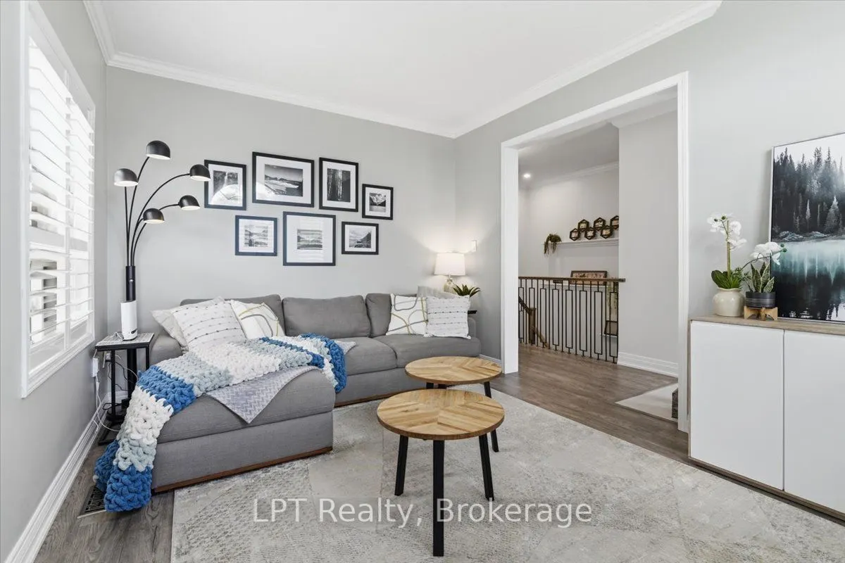 71 Laprade Square