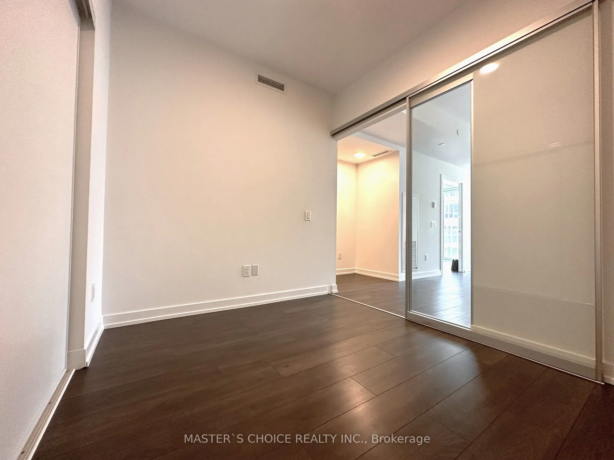150 logan Avenue #323