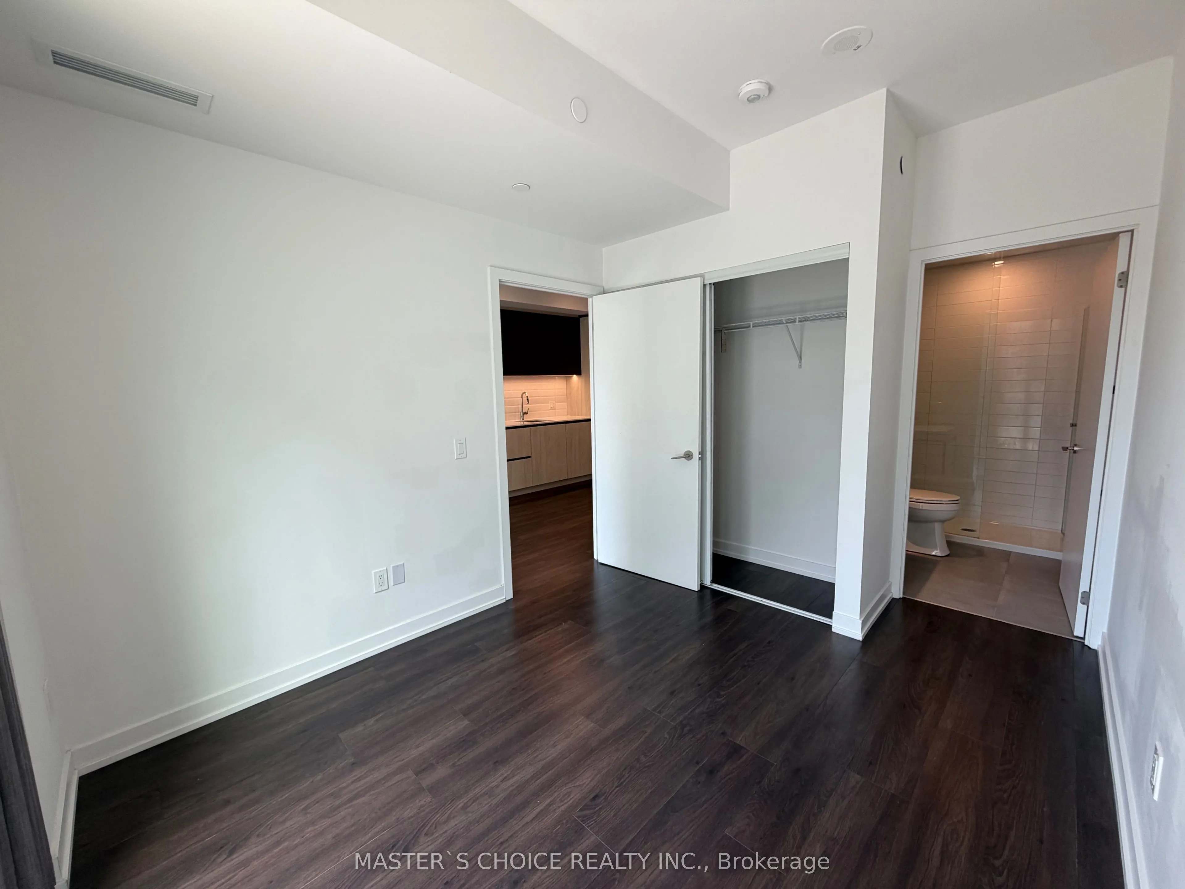 150 logan Avenue #323