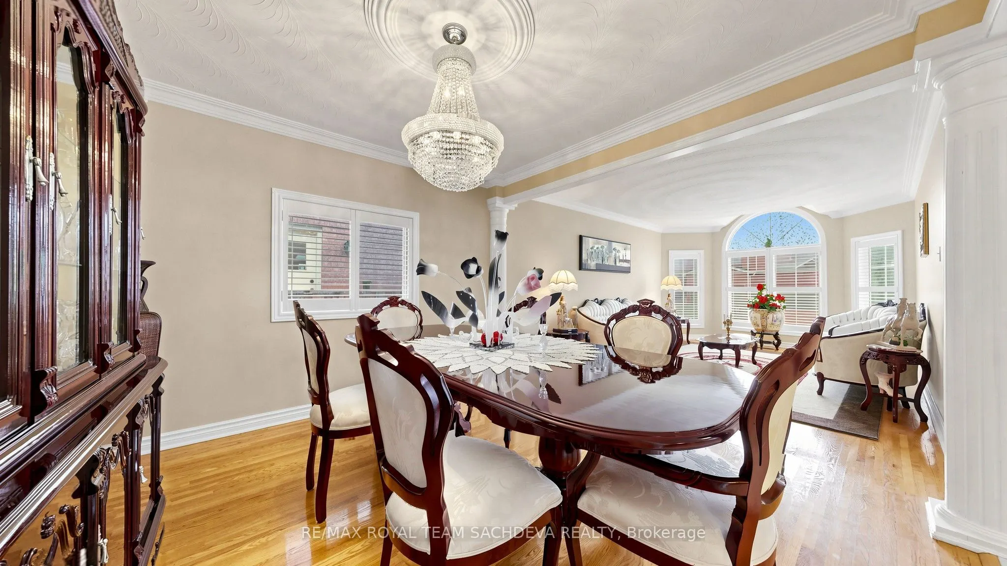 11 Devonridge Crescent