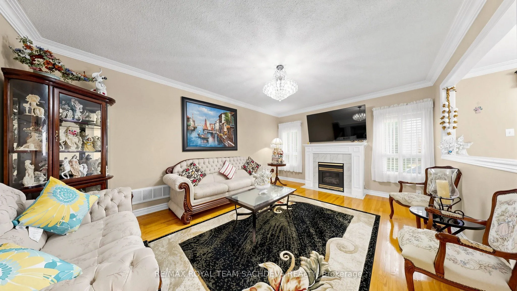 11 Devonridge Crescent