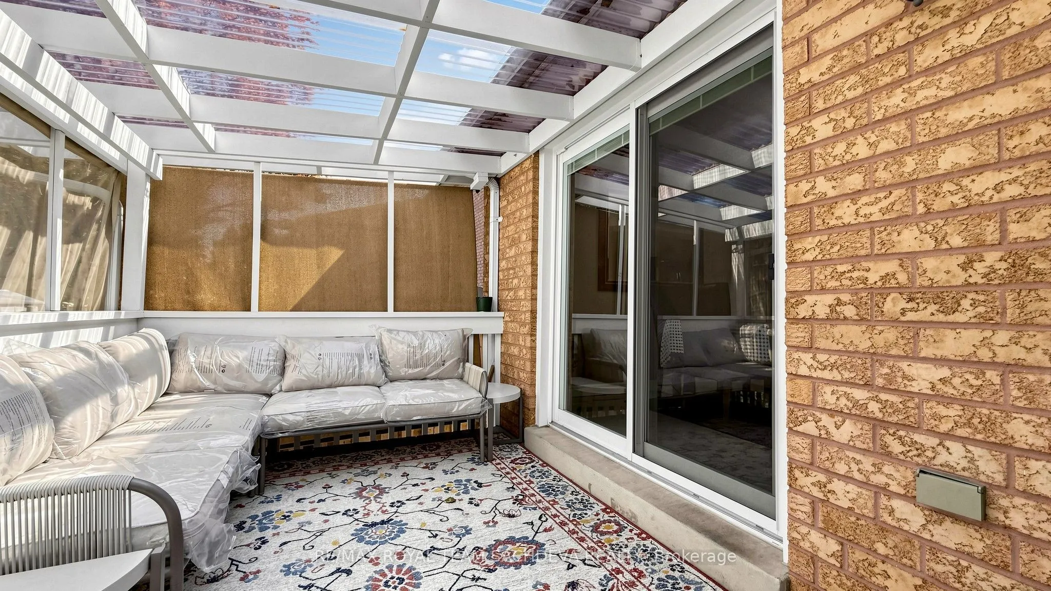 11 Devonridge Crescent