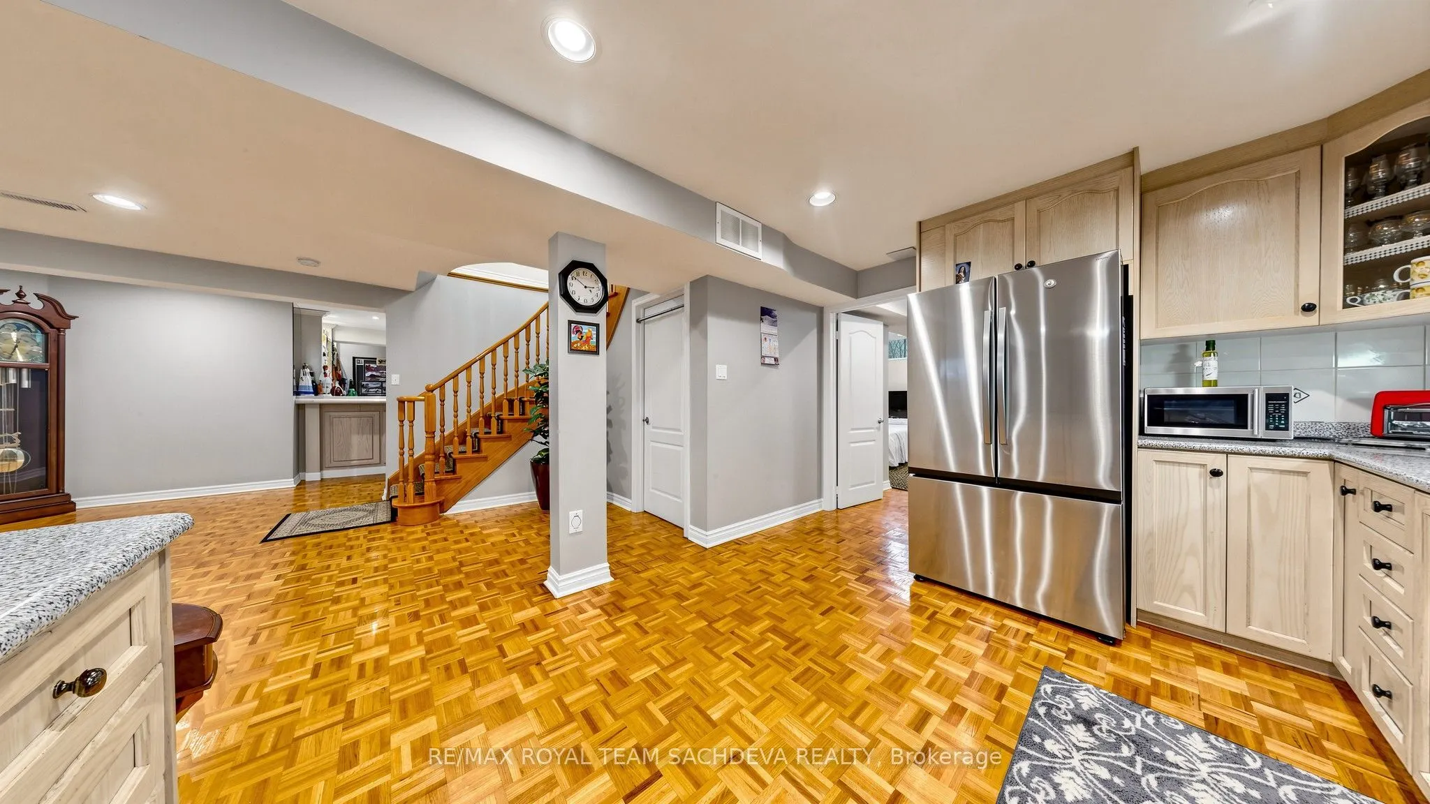11 Devonridge Crescent