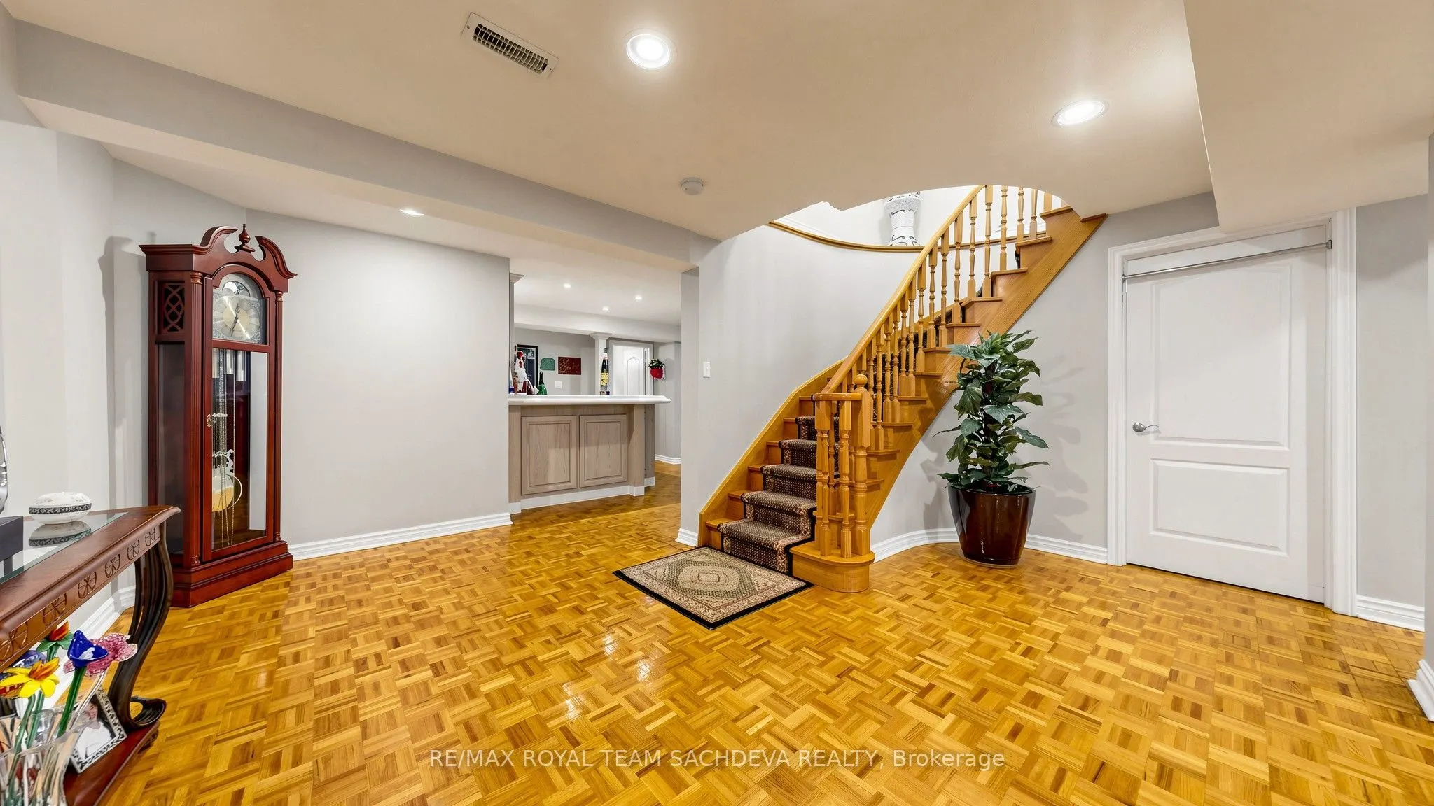 11 Devonridge Crescent