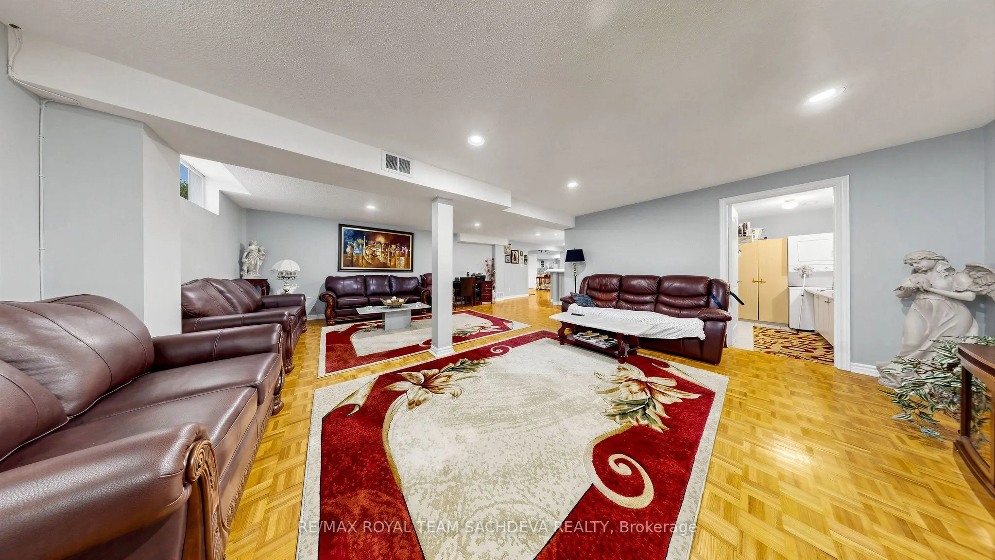 11 Devonridge Crescent