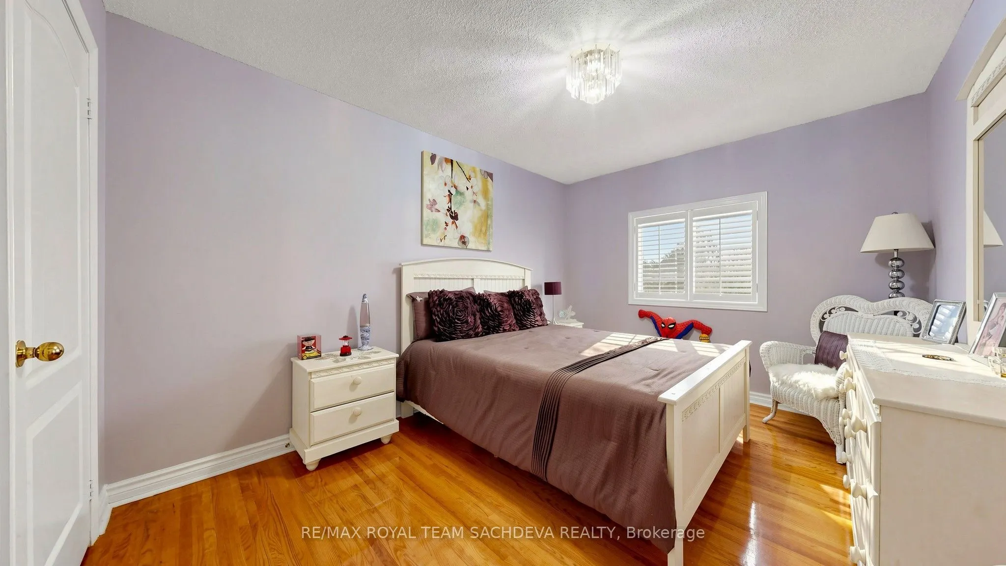 11 Devonridge Crescent