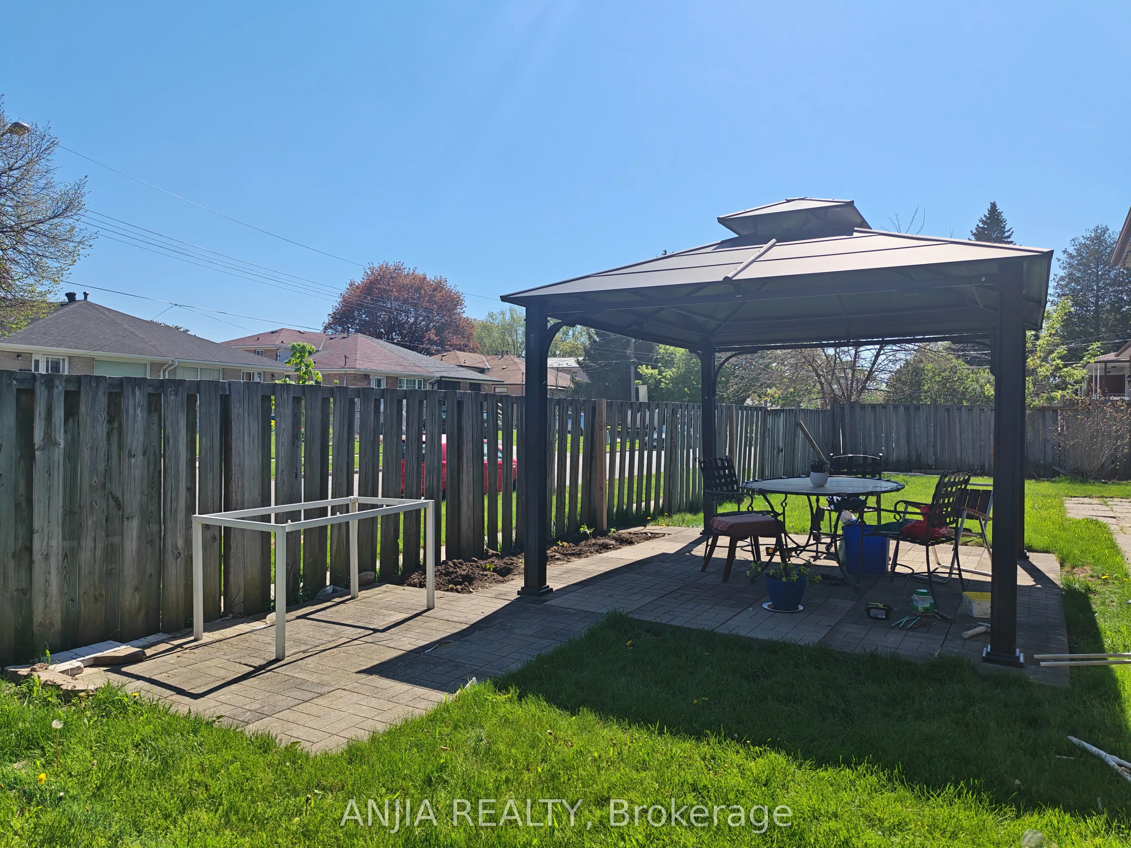 58 Kitchener Road #Main