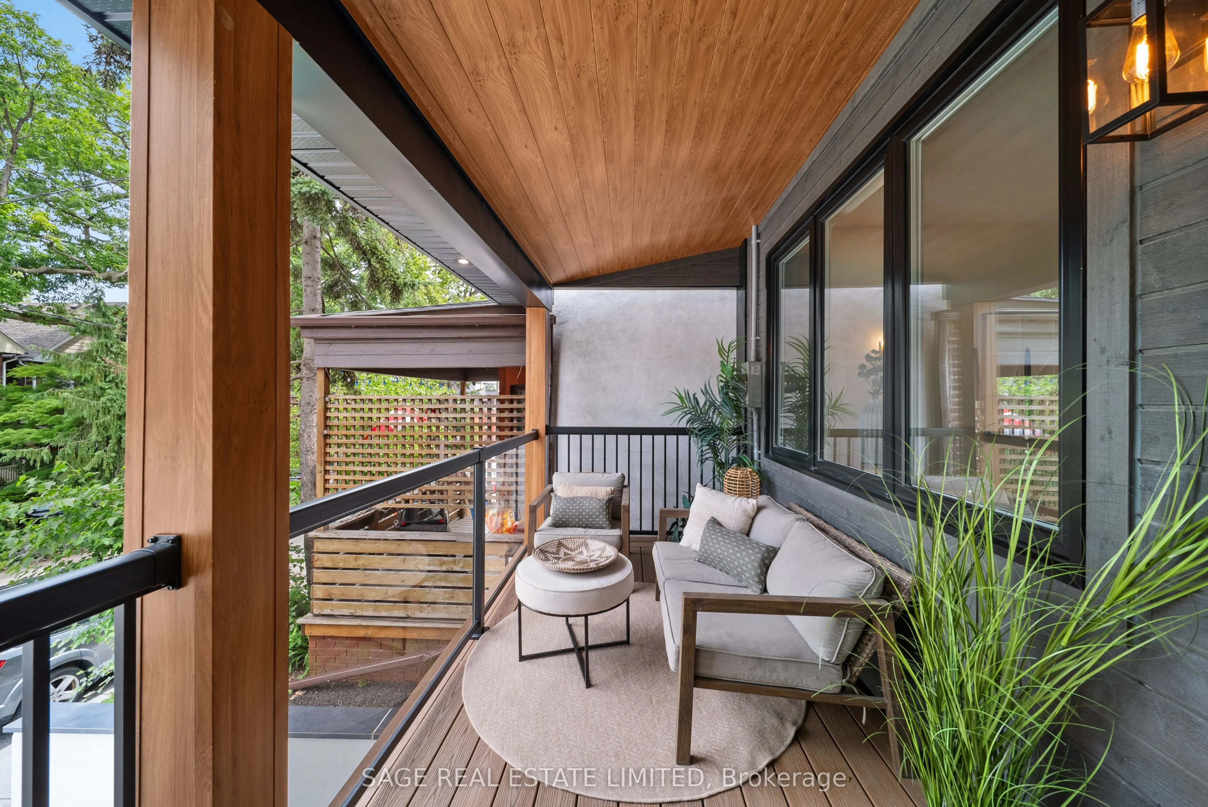116 Lee Avenue