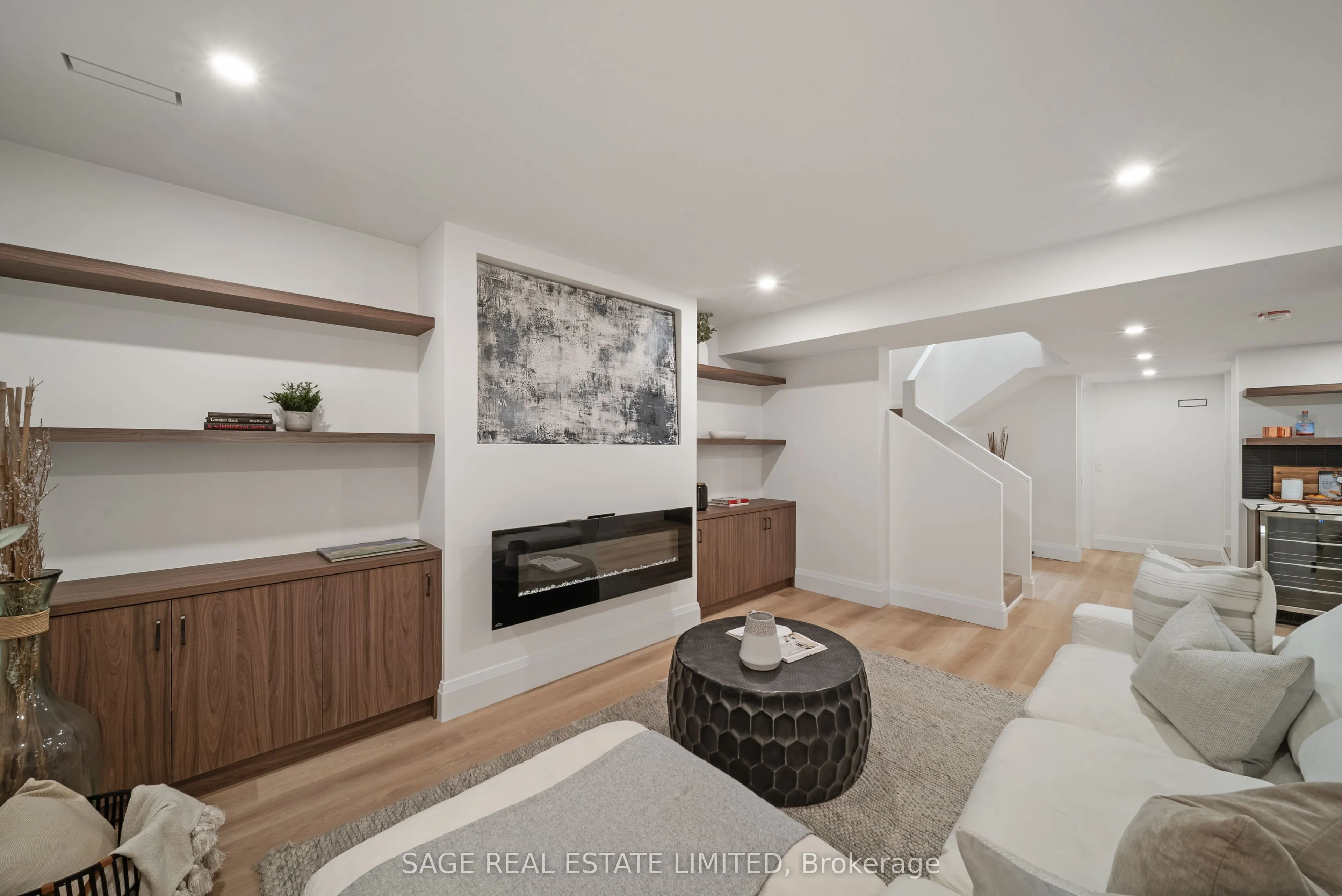 116 Lee Avenue