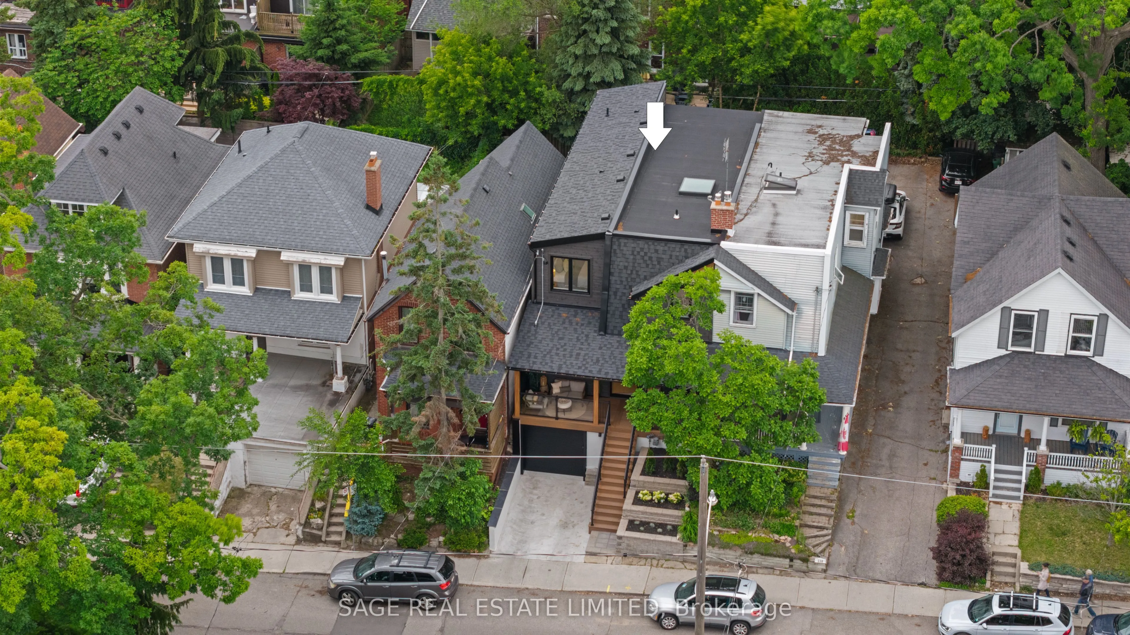 116 Lee Avenue