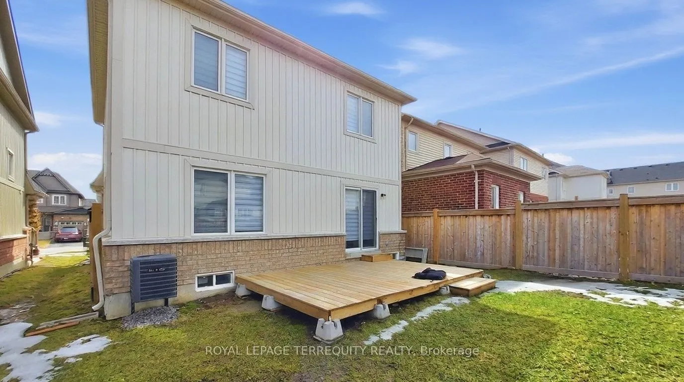 78 Sidney Rundle Avenue