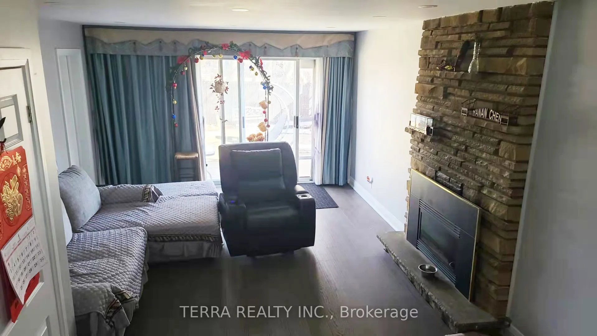 157 Darlingside Drive #Main Floor