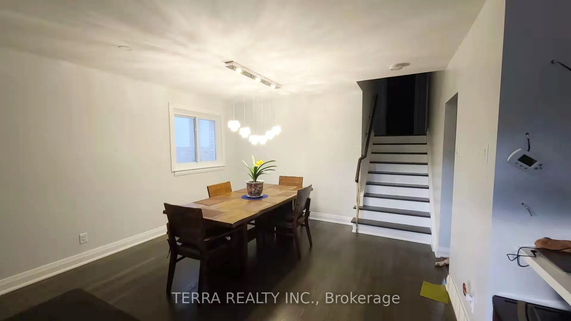 157 Darlingside Drive #Main Floor