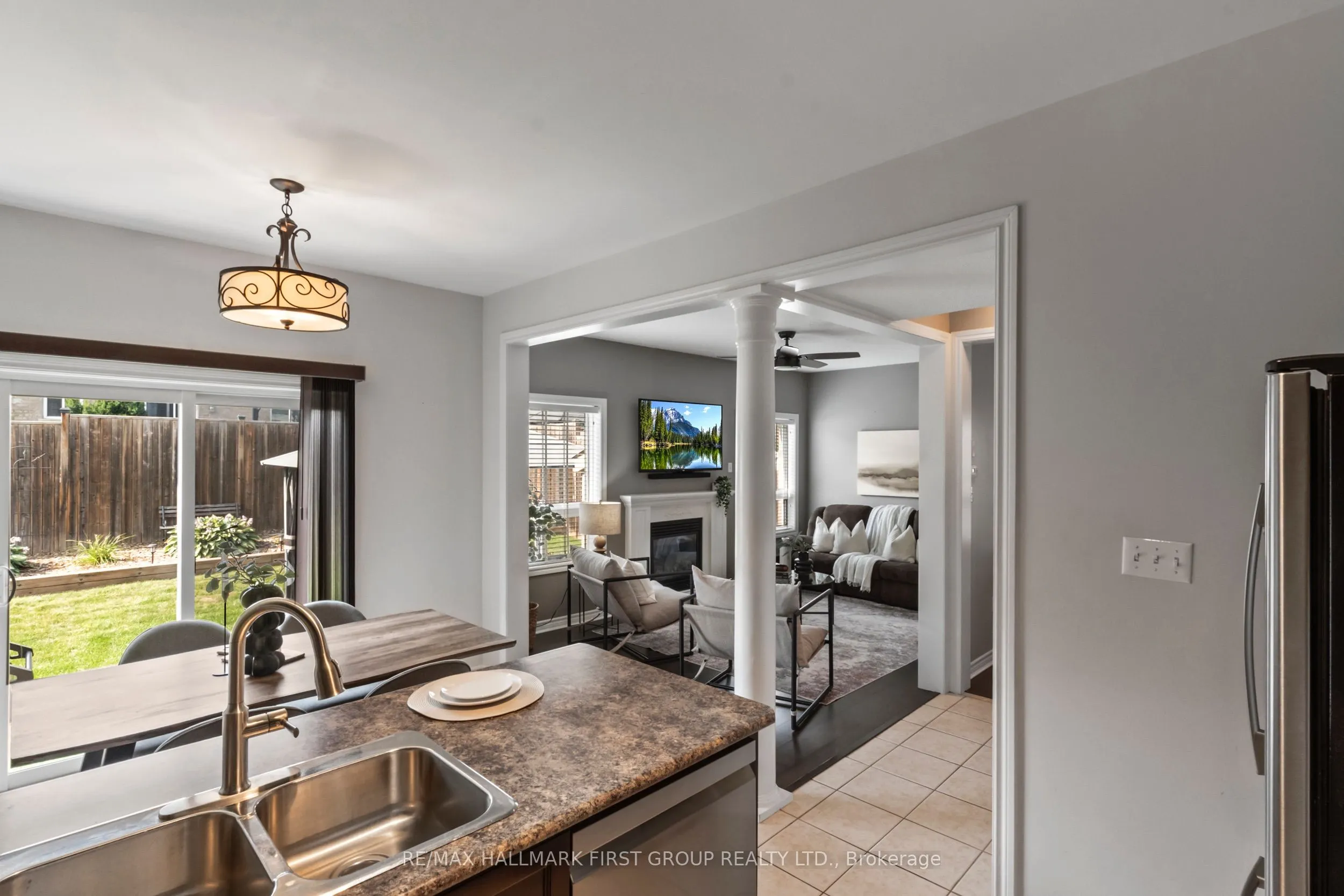 96 Redfern Crescent