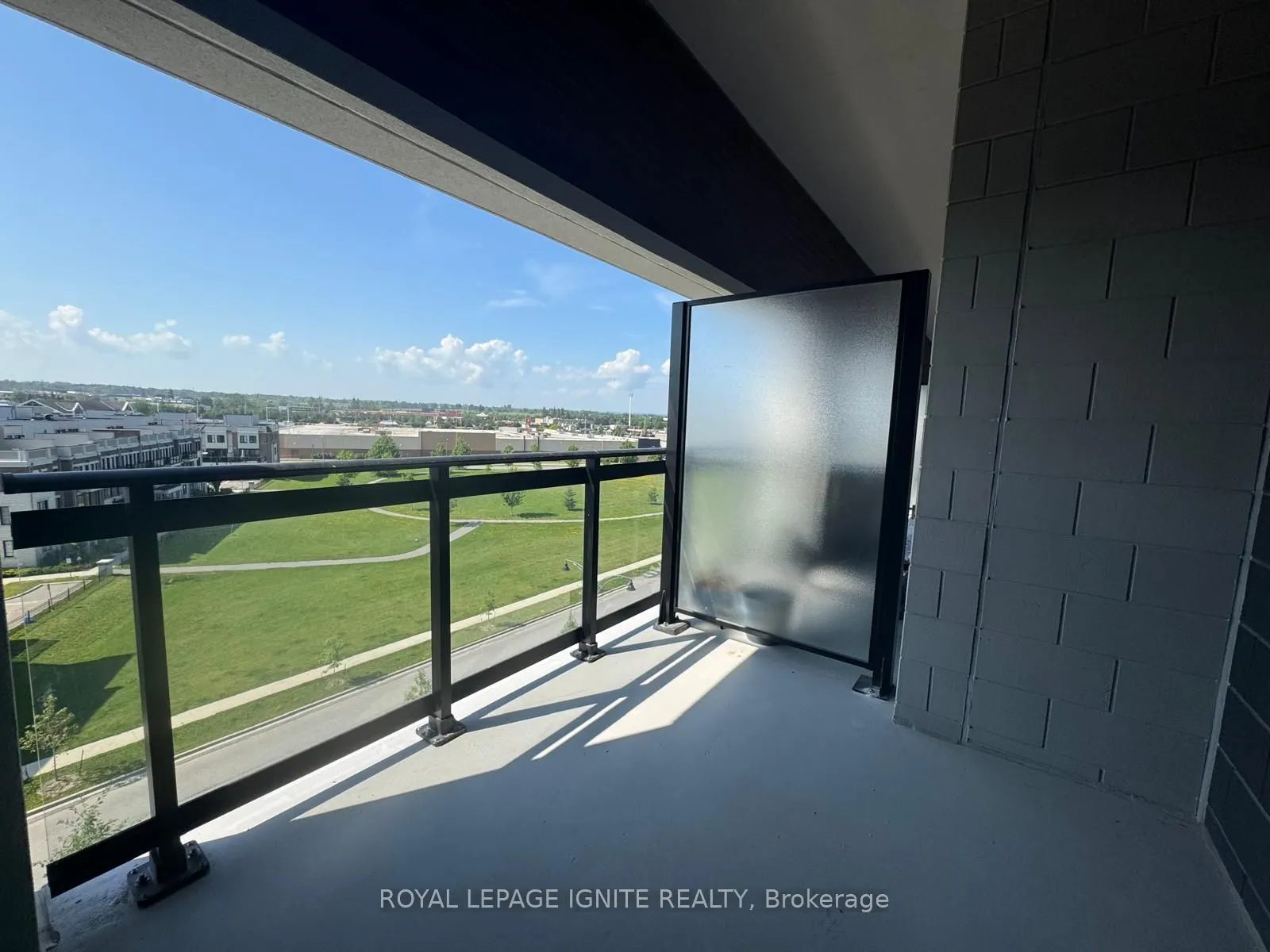 51 Clarington Boulevard #611