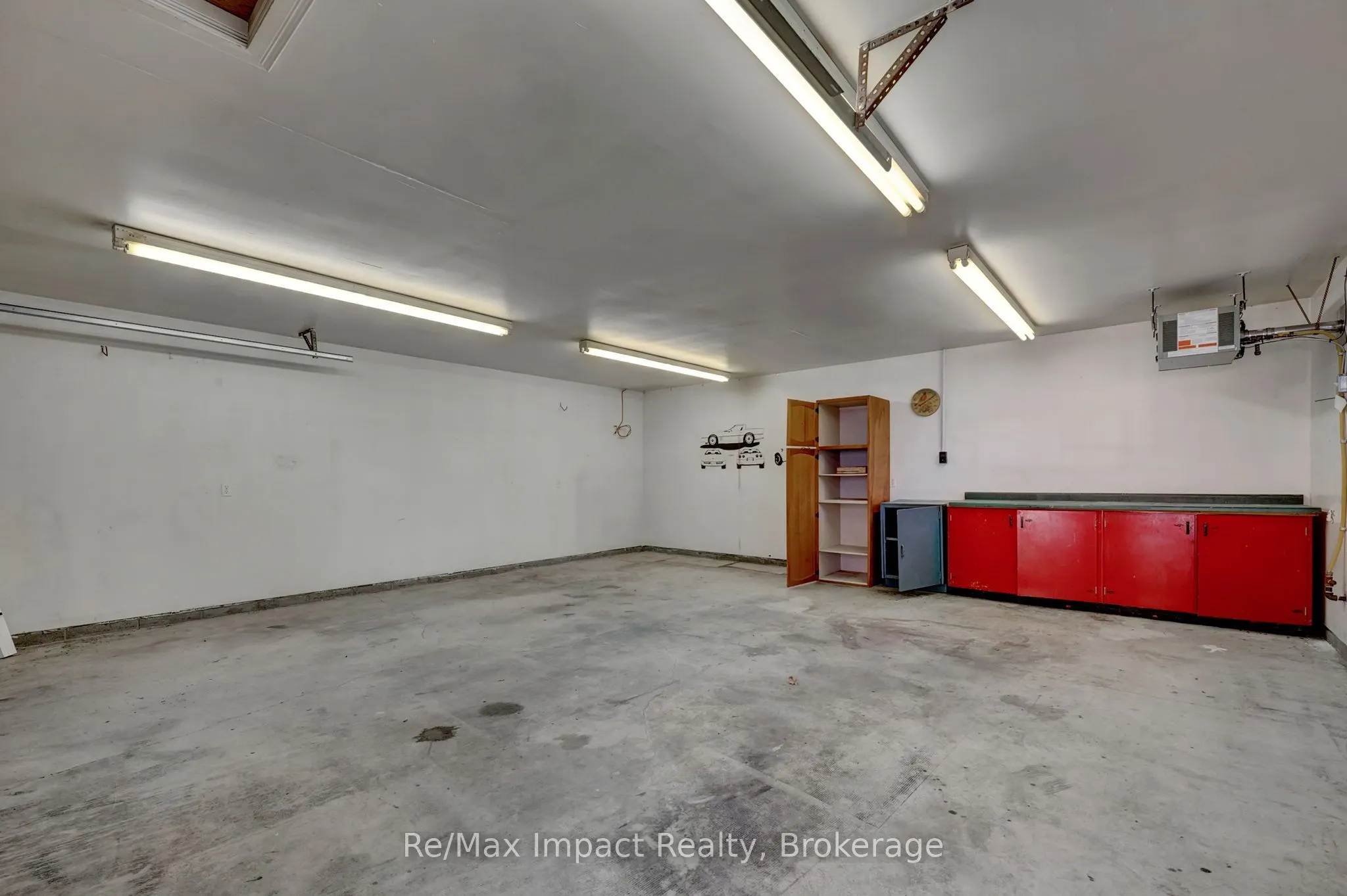 702 Westdale Court