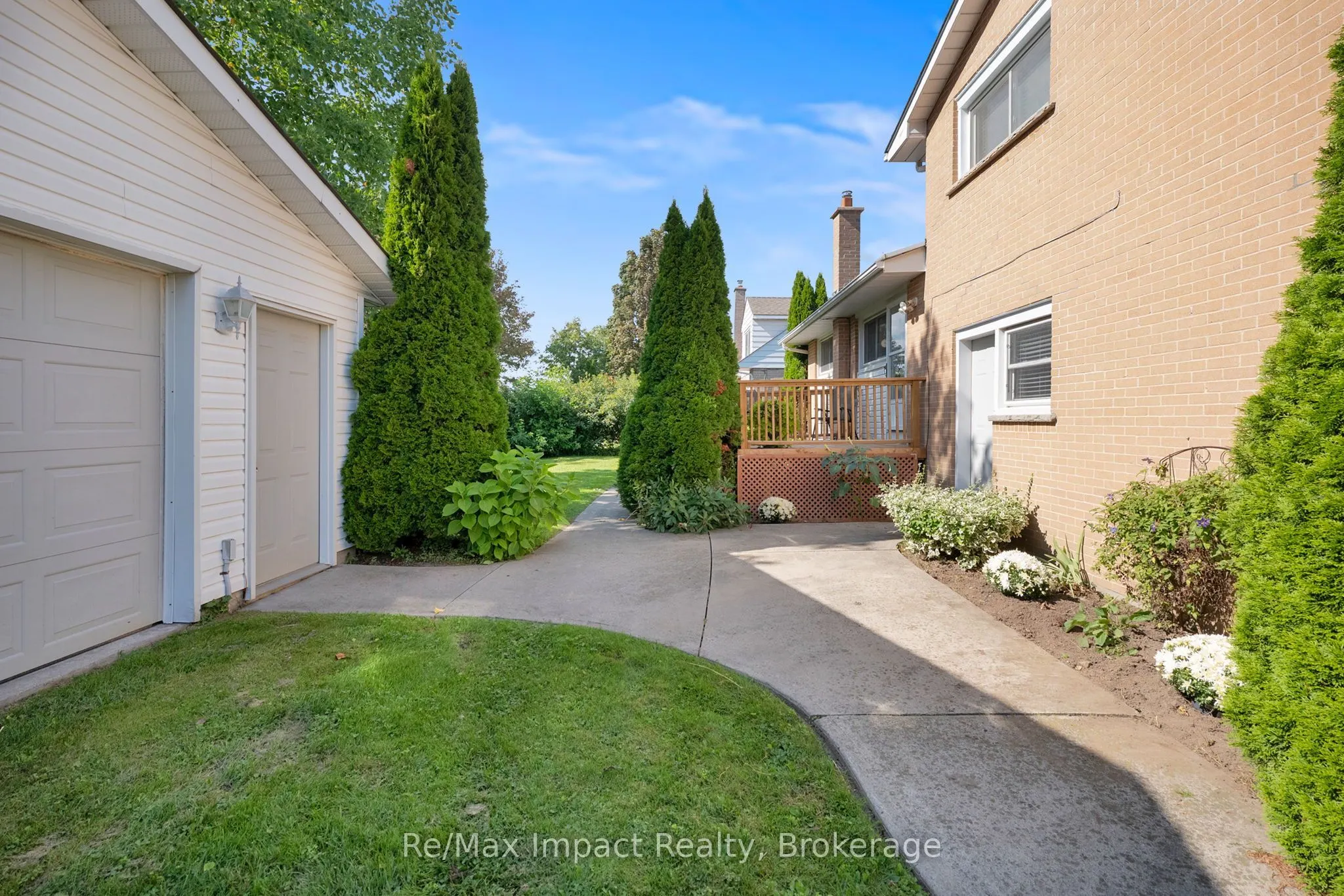702 Westdale Court