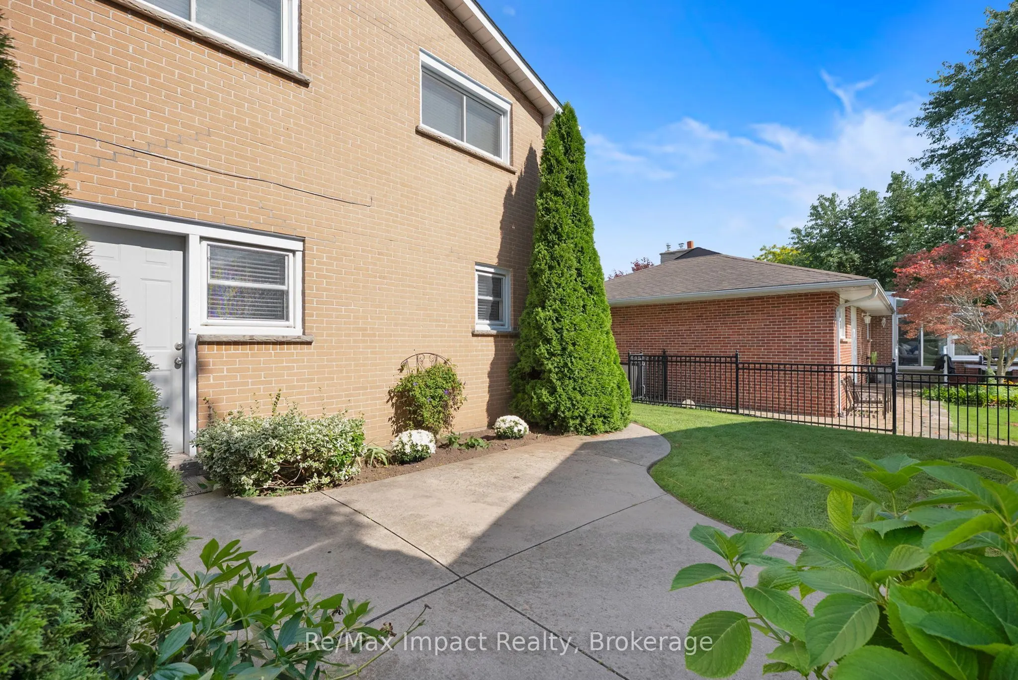 702 Westdale Court
