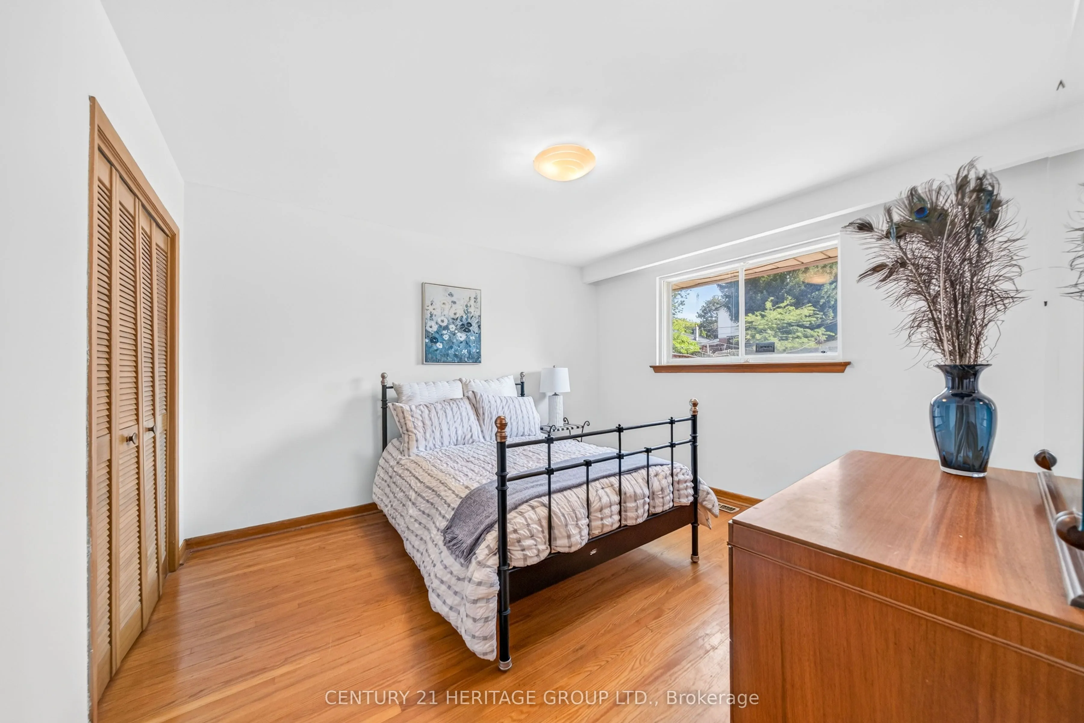 33 Jeanette Street