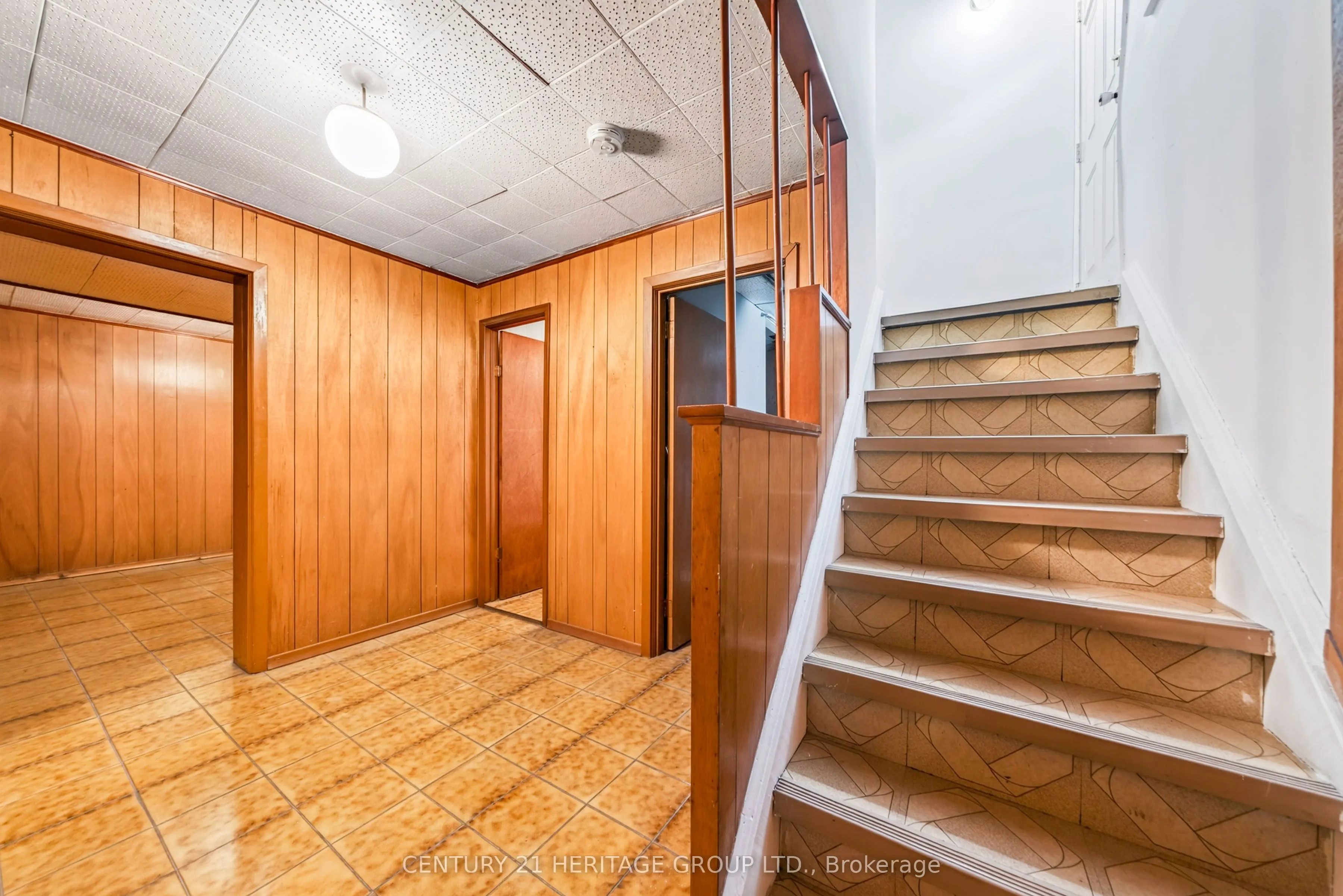 33 Jeanette Street