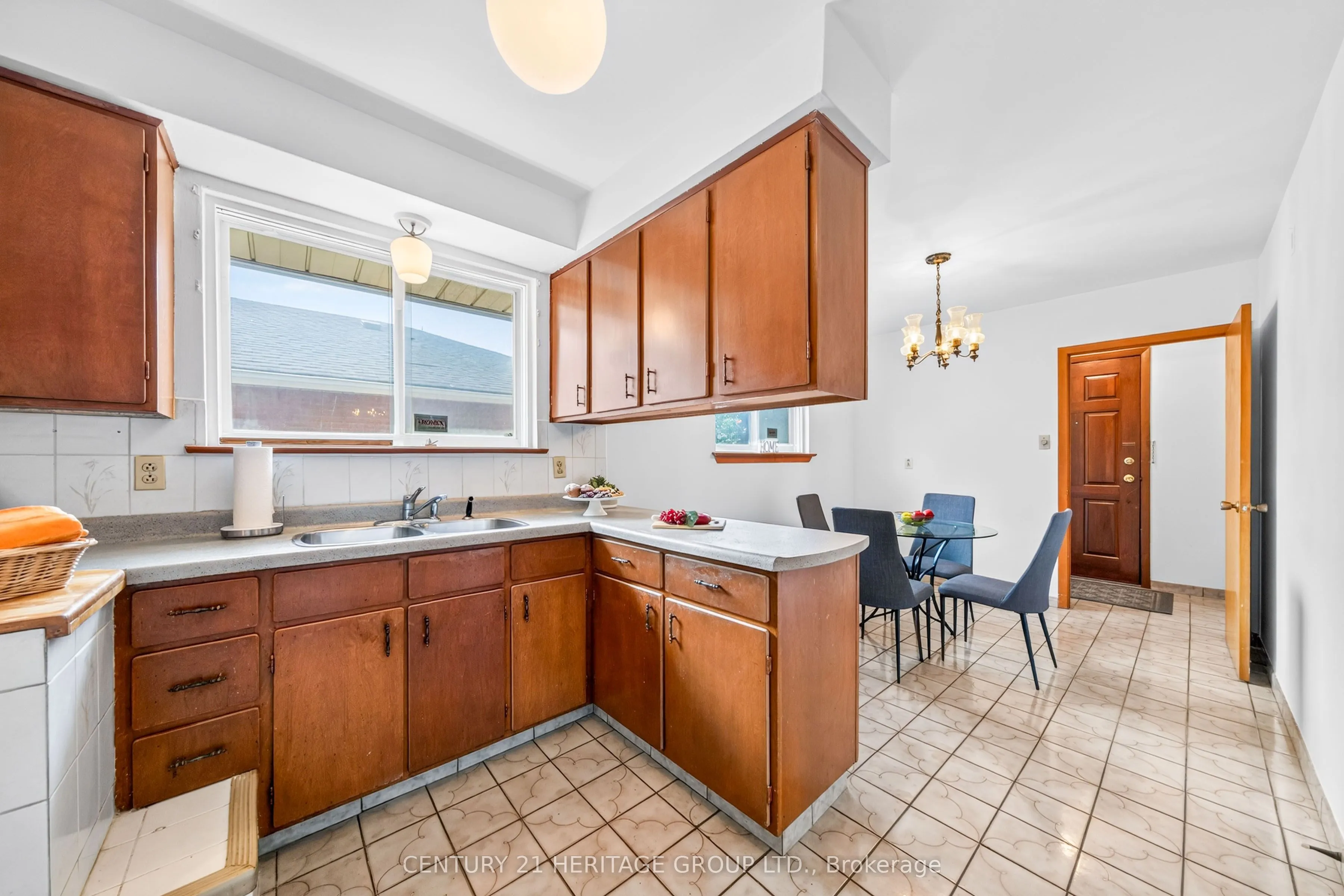 33 Jeanette Street
