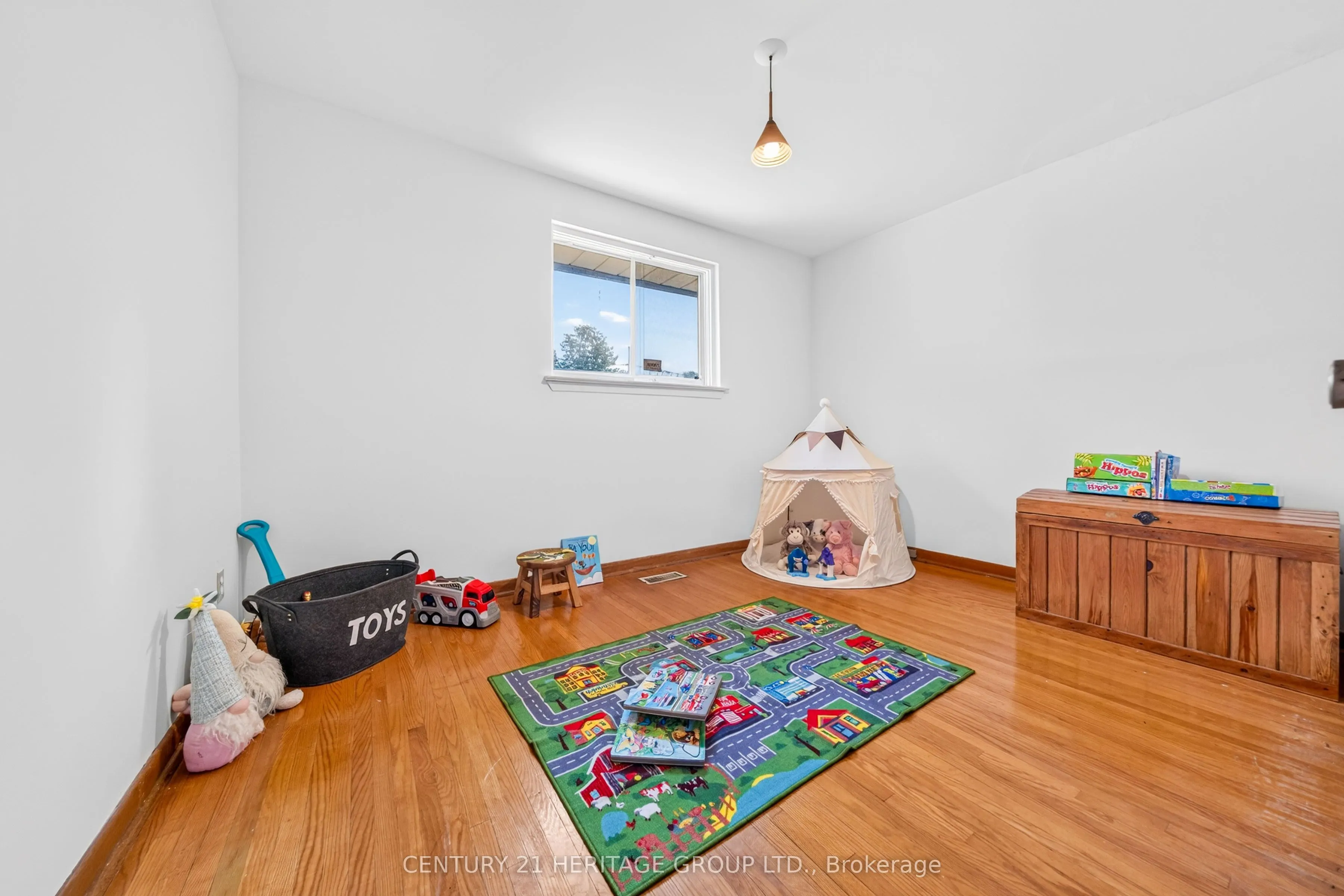 33 Jeanette Street