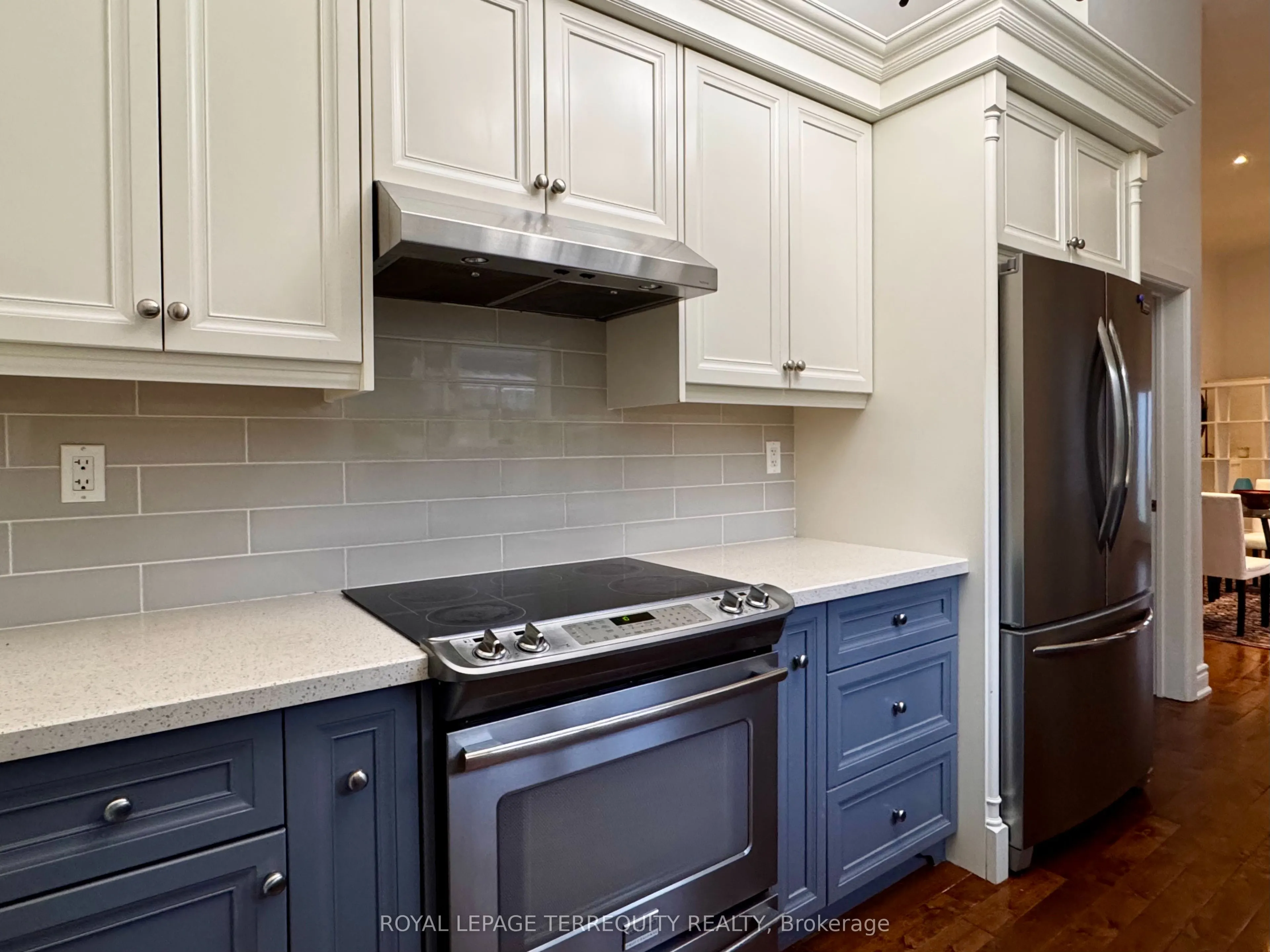154 Sedgemount Drive