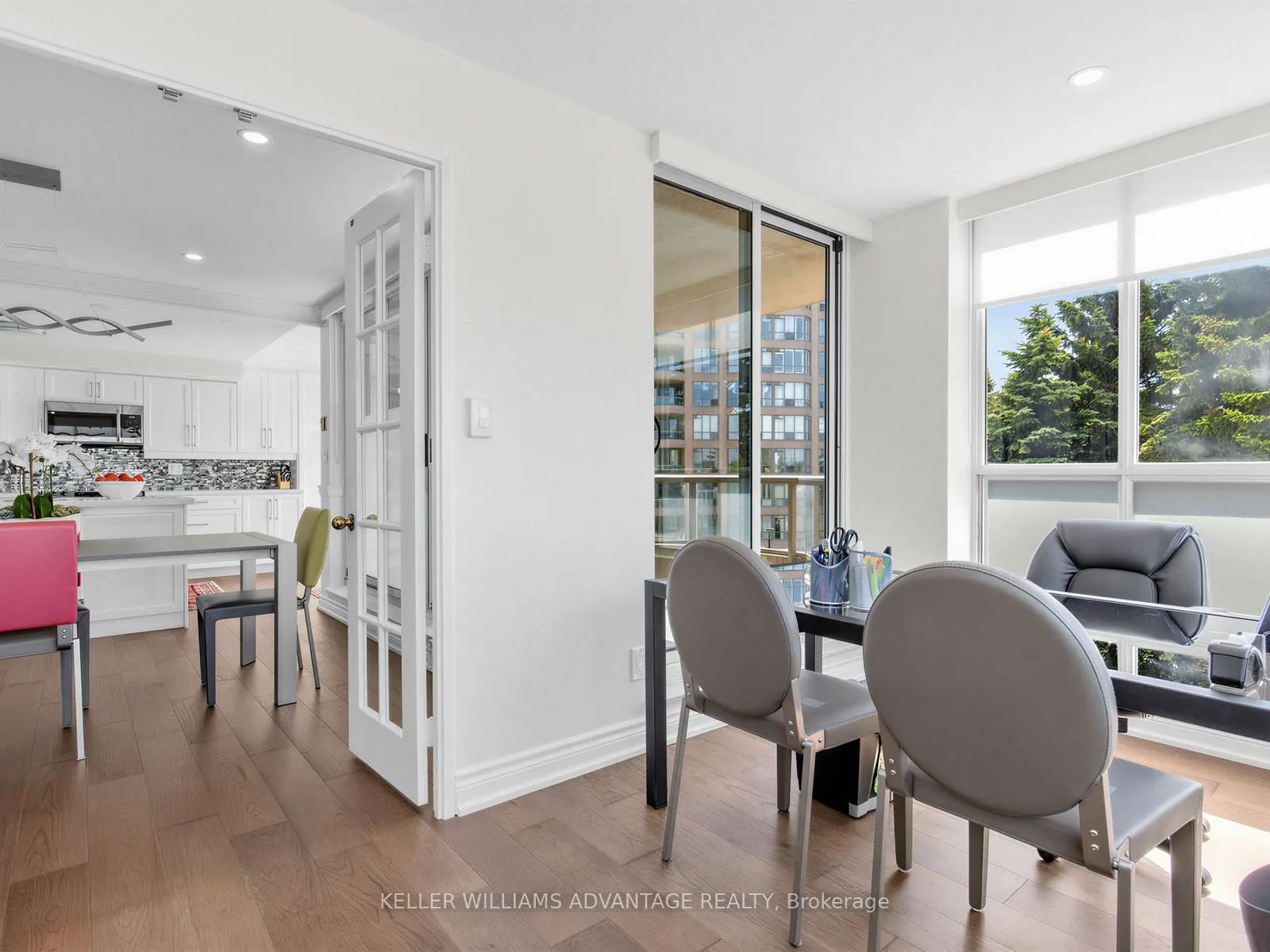 20 GUILDWOOD Parkway #414